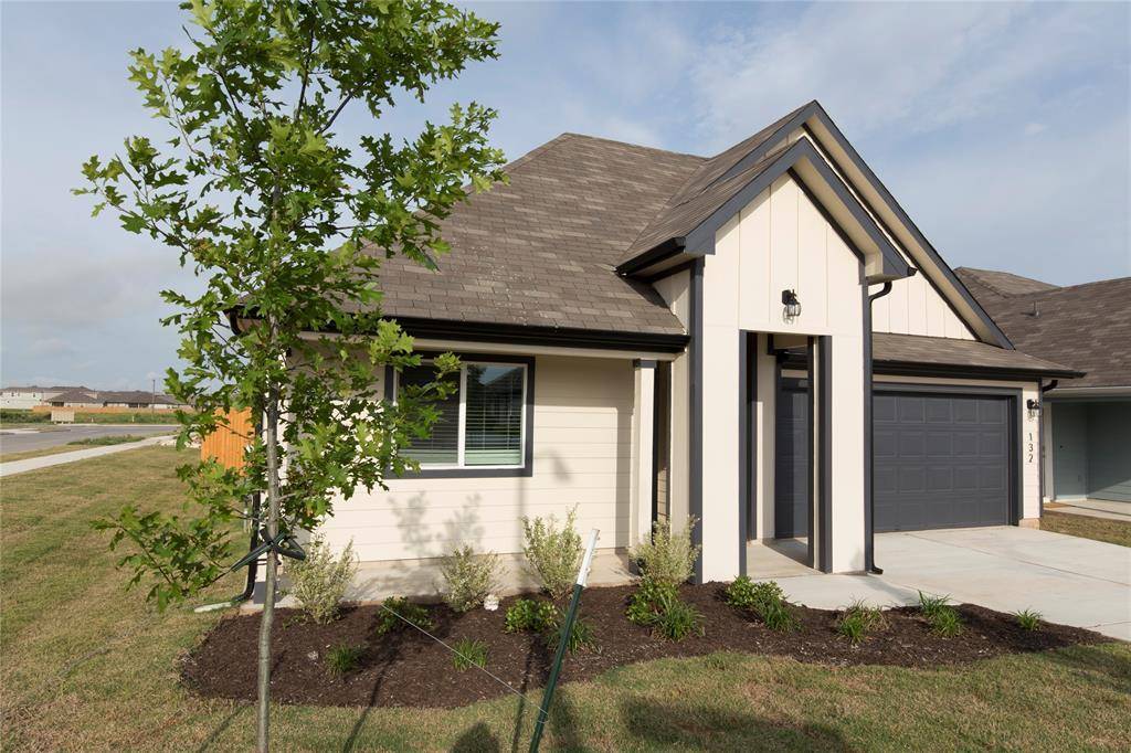 132 Fort Clark Springs DR, Hutto, TX 78634