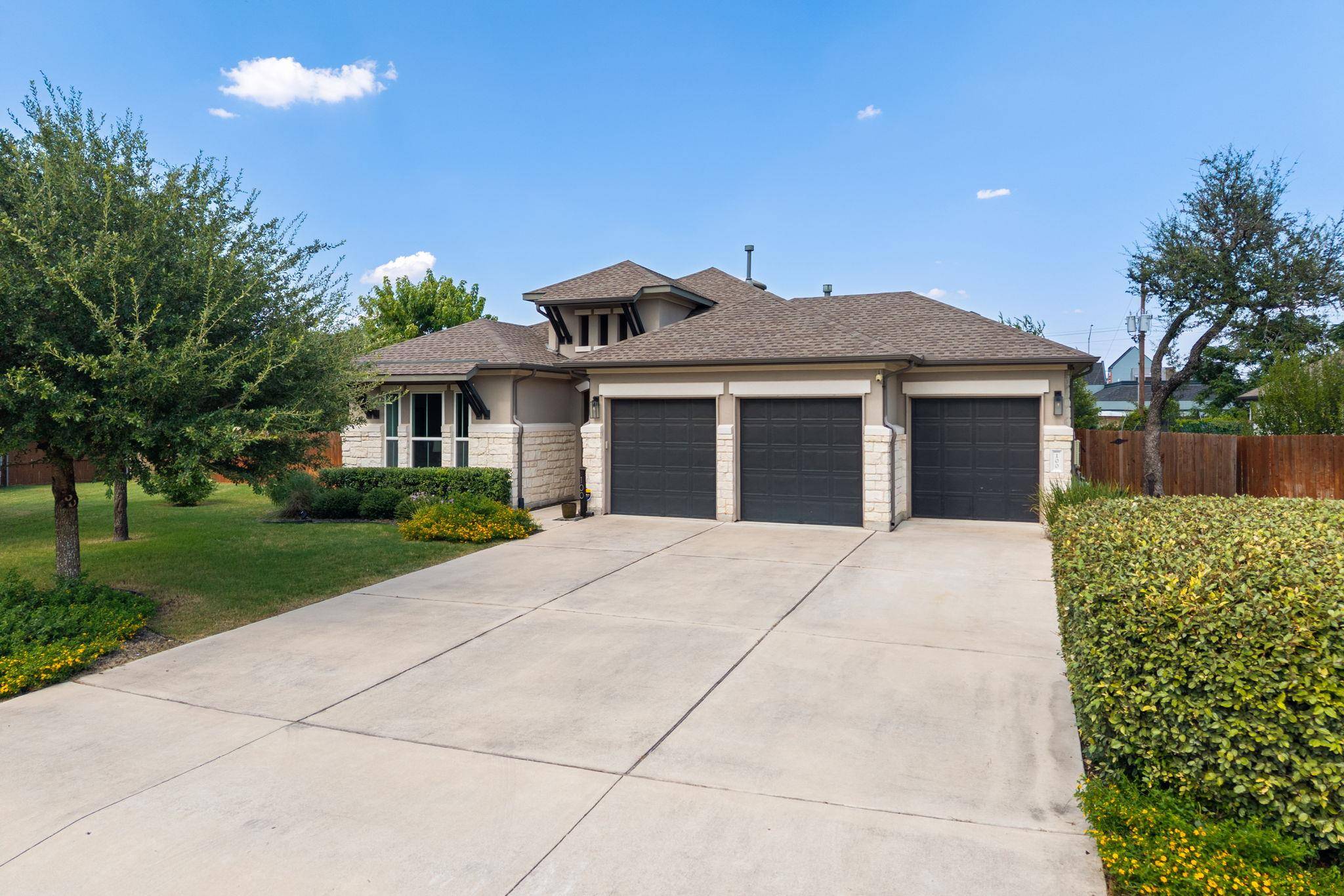 100 Summer Park BND, Cedar Park, TX 78613