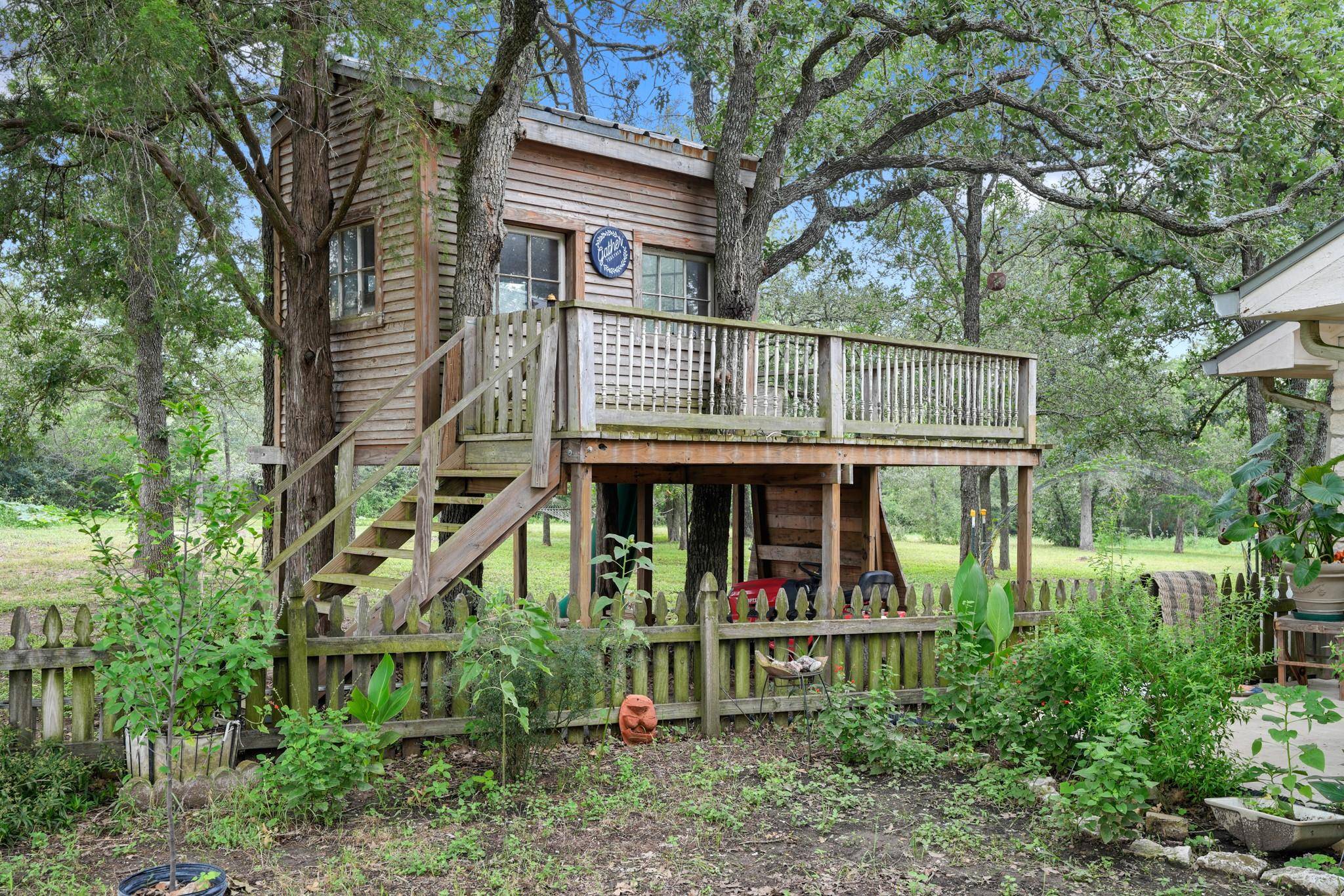 3413 Fm 1185, Lockhart, TX 78644