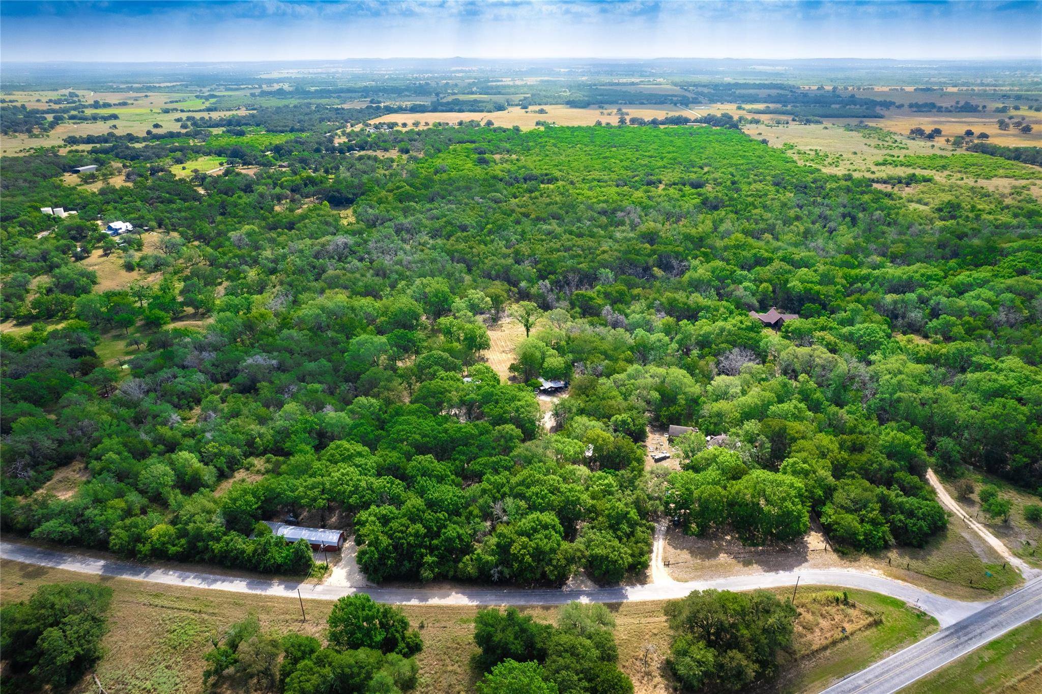 12135 FM 1322, Luling, TX 78648