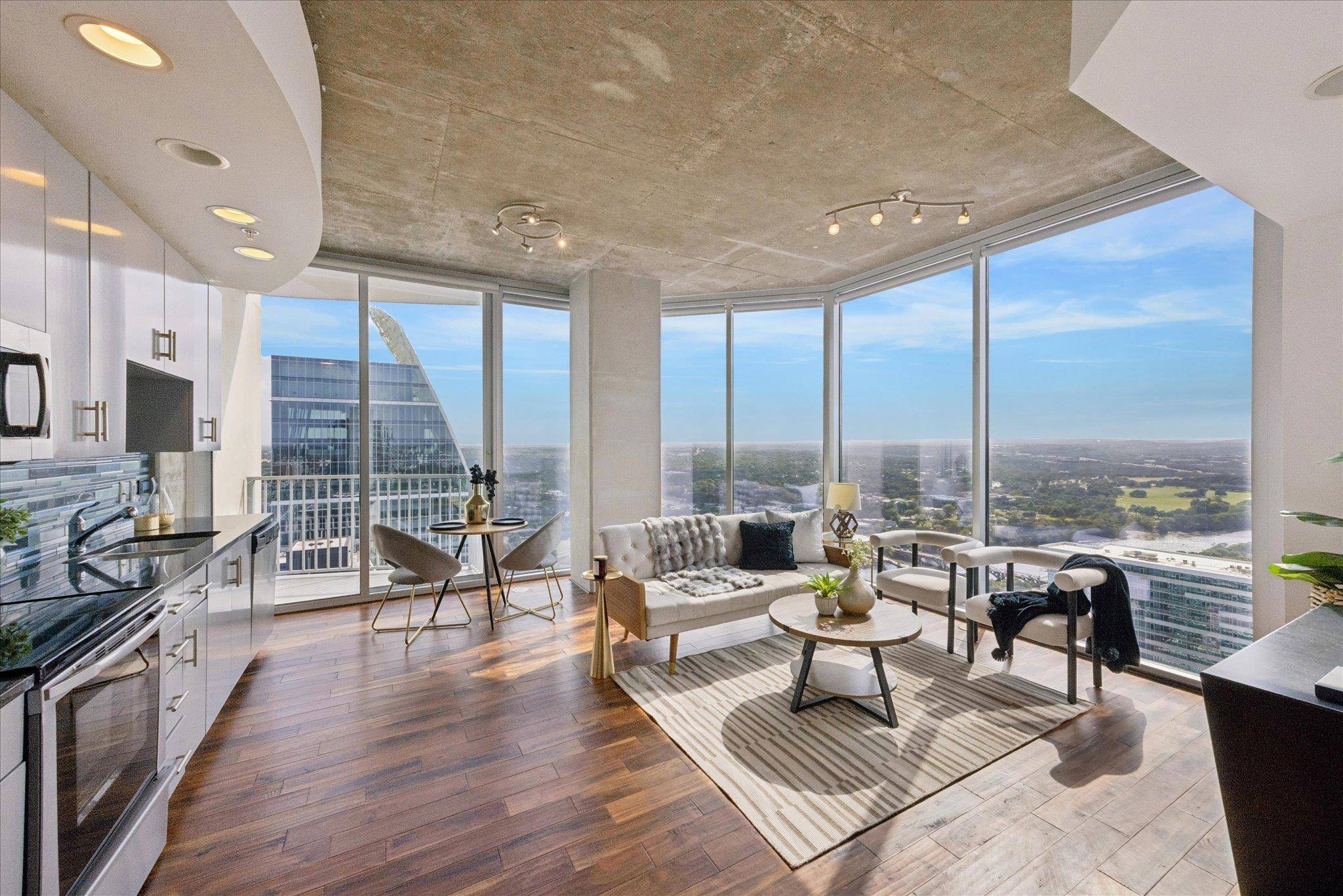 360 Nueces ST #4202, Austin, TX 78701