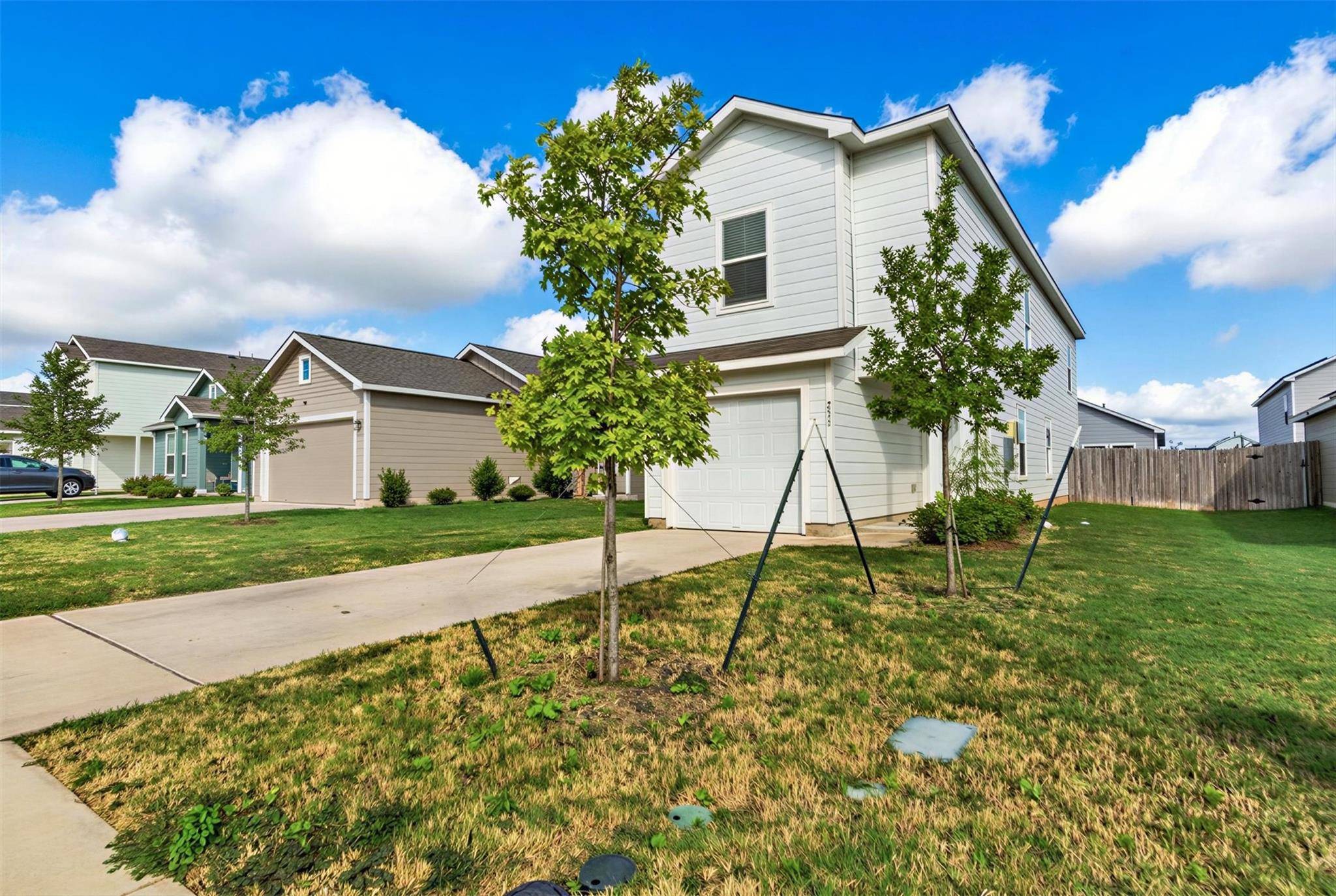 231 Gabbro GDNS, Maxwell, TX 78656