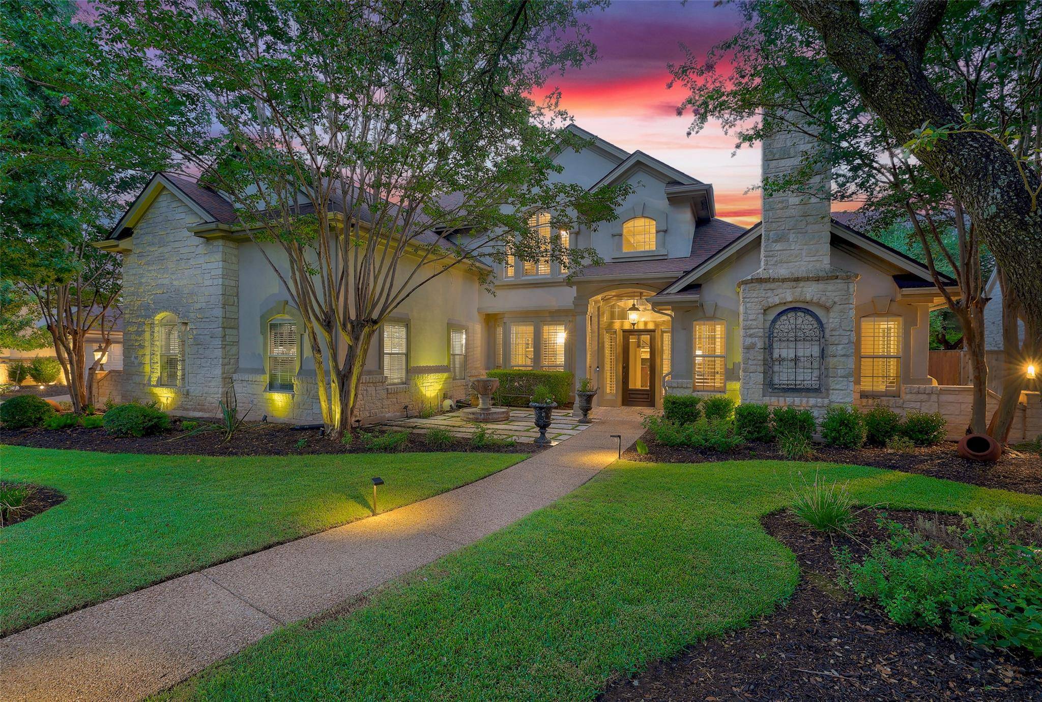 507 Champions DR, Georgetown, TX 78628