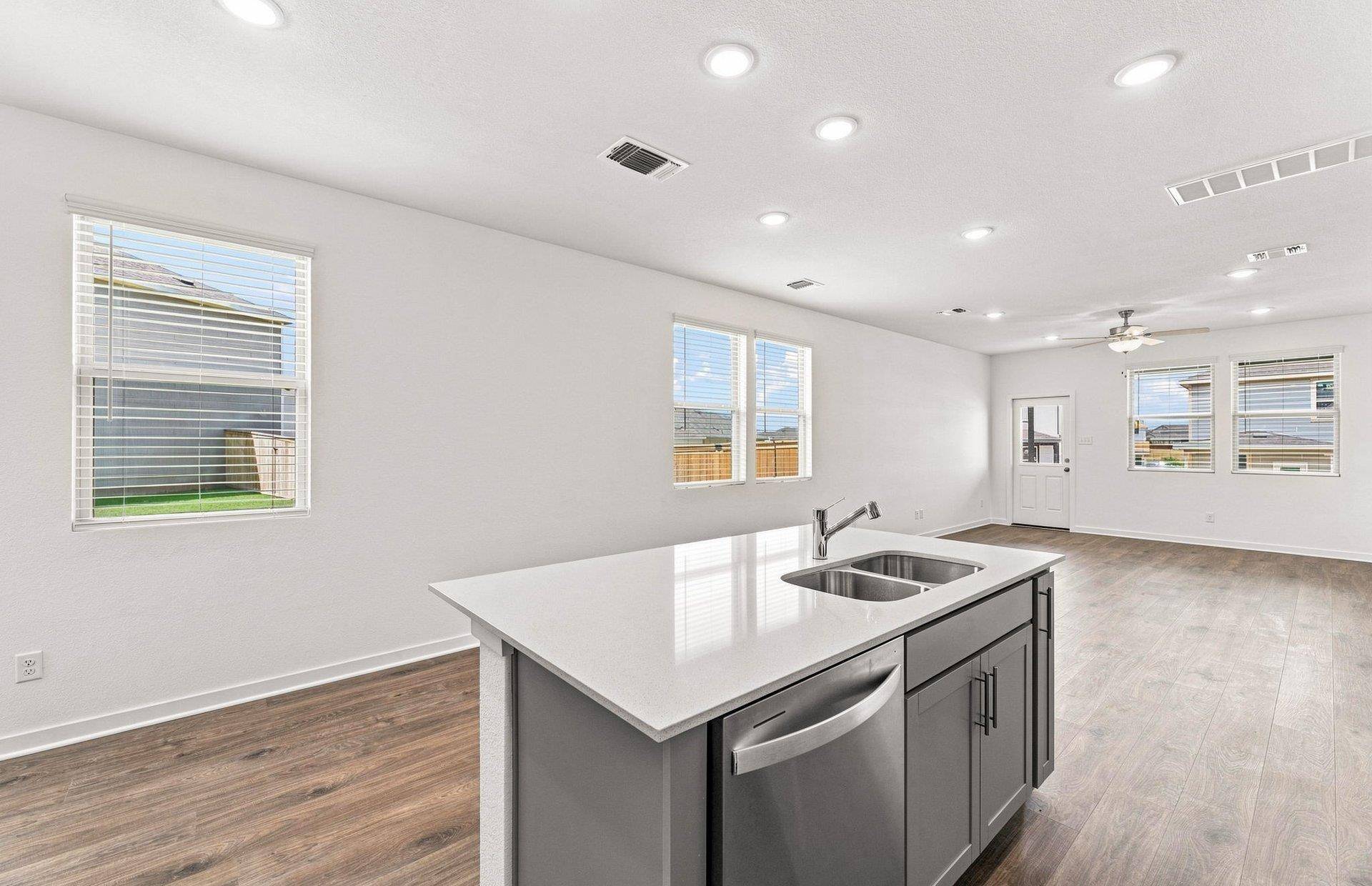 1020 The Duke CV, Jarrell, TX 76537