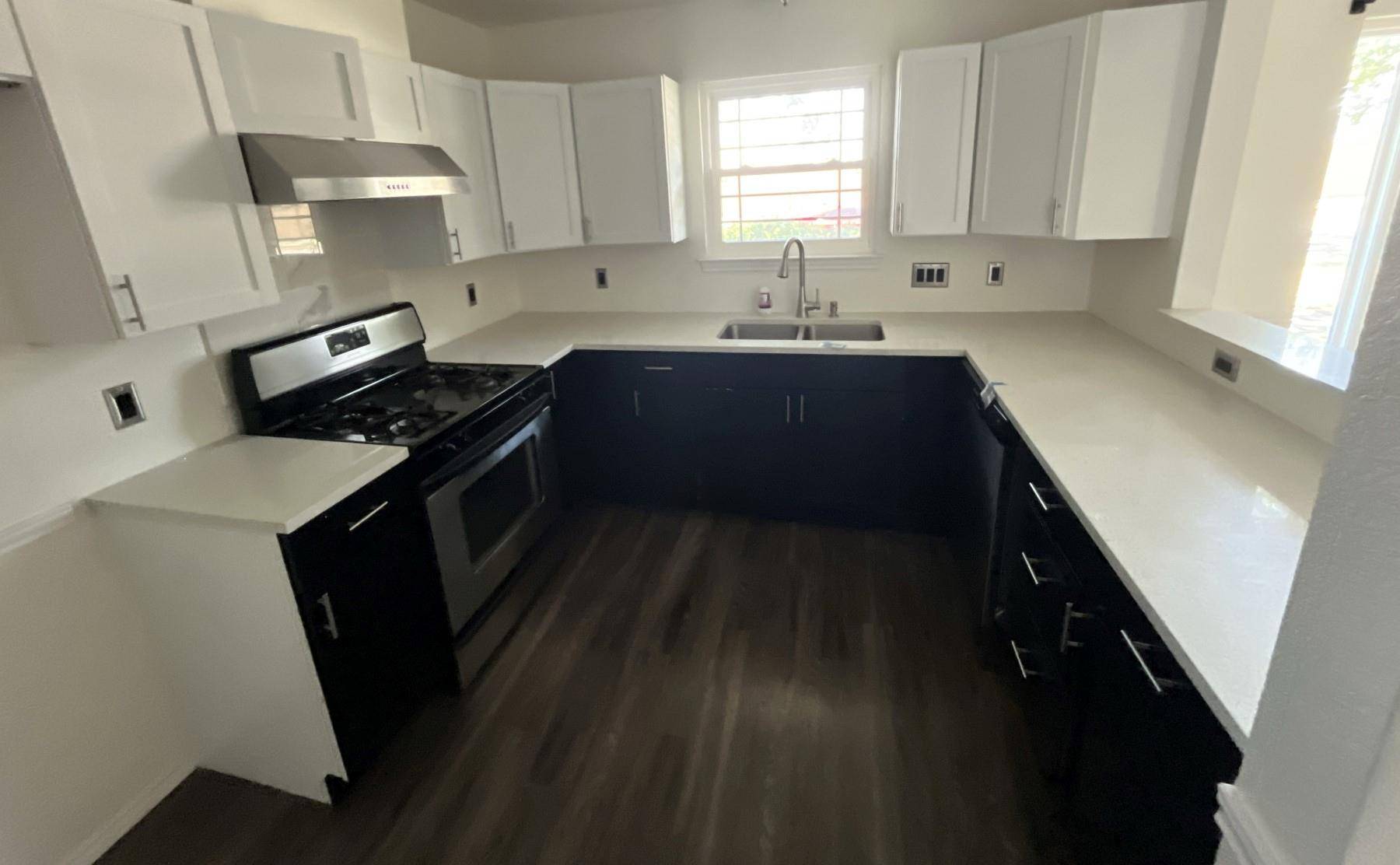 1712 Somerset DR, Round Rock, TX 78681
