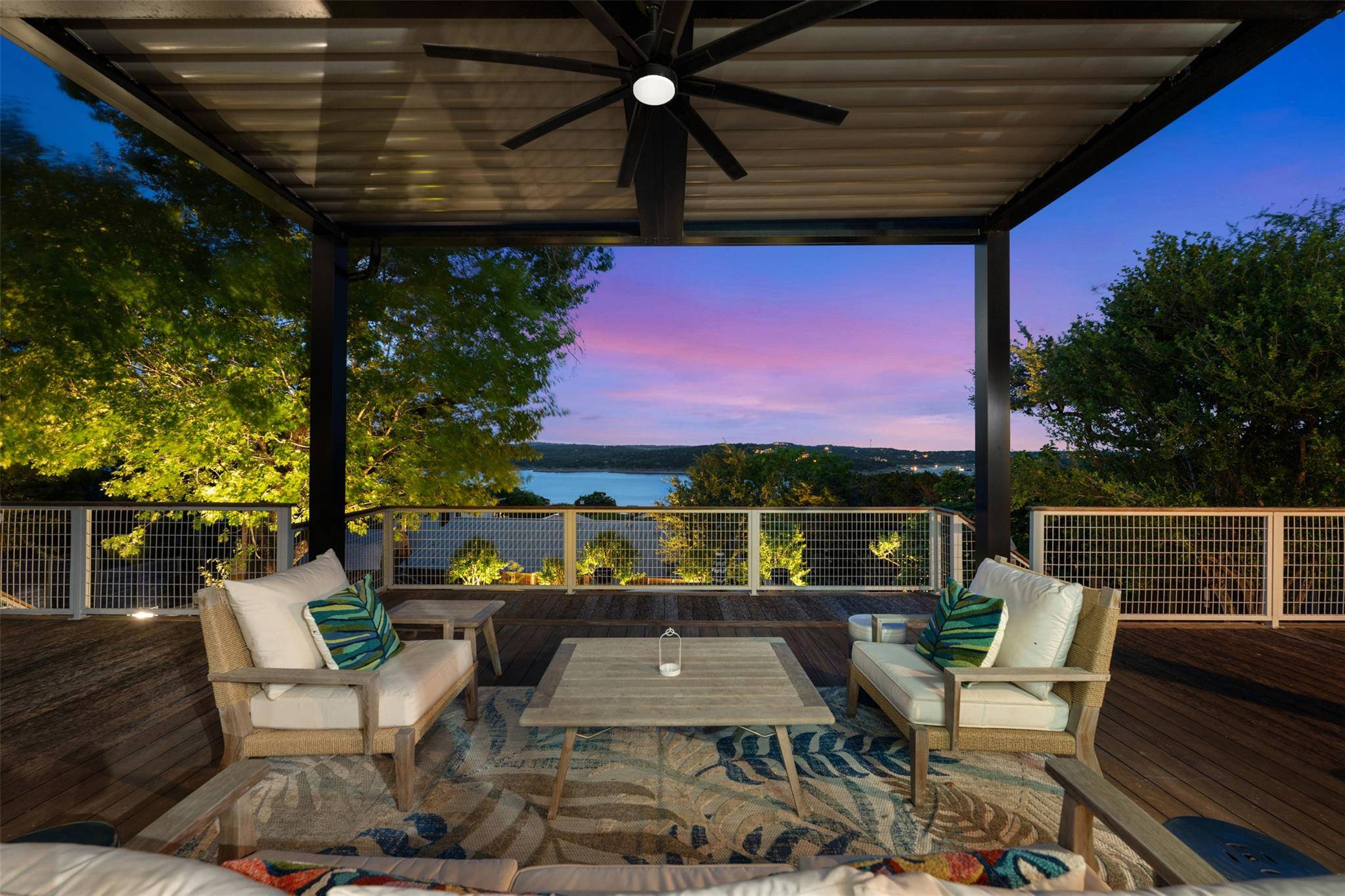 18944 Peckham DR, Lago Vista, TX 78645