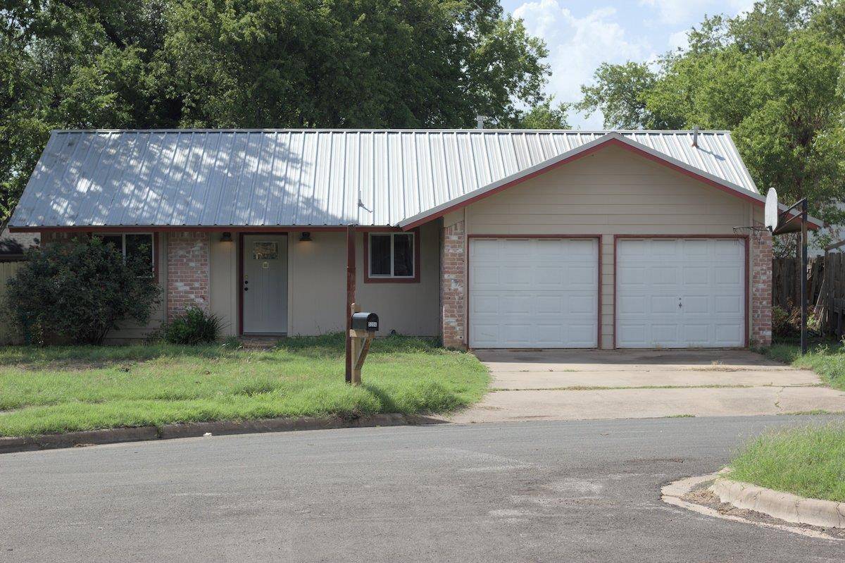 5204 Village TRL, Austin, TX 78744