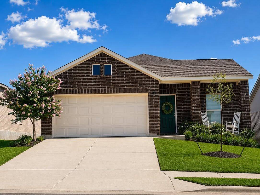 120 Greystone CT, Marble Falls, TX 78654