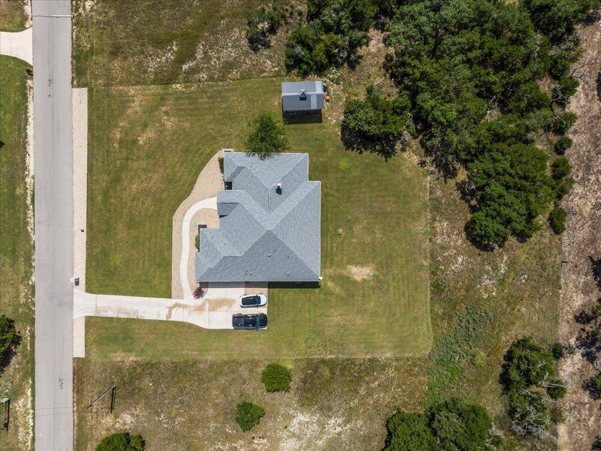 104 Draper LN, Bertram, TX 78605