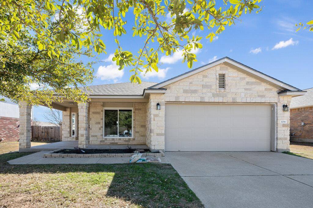 1016 Flanagan DR, Leander, TX 78641