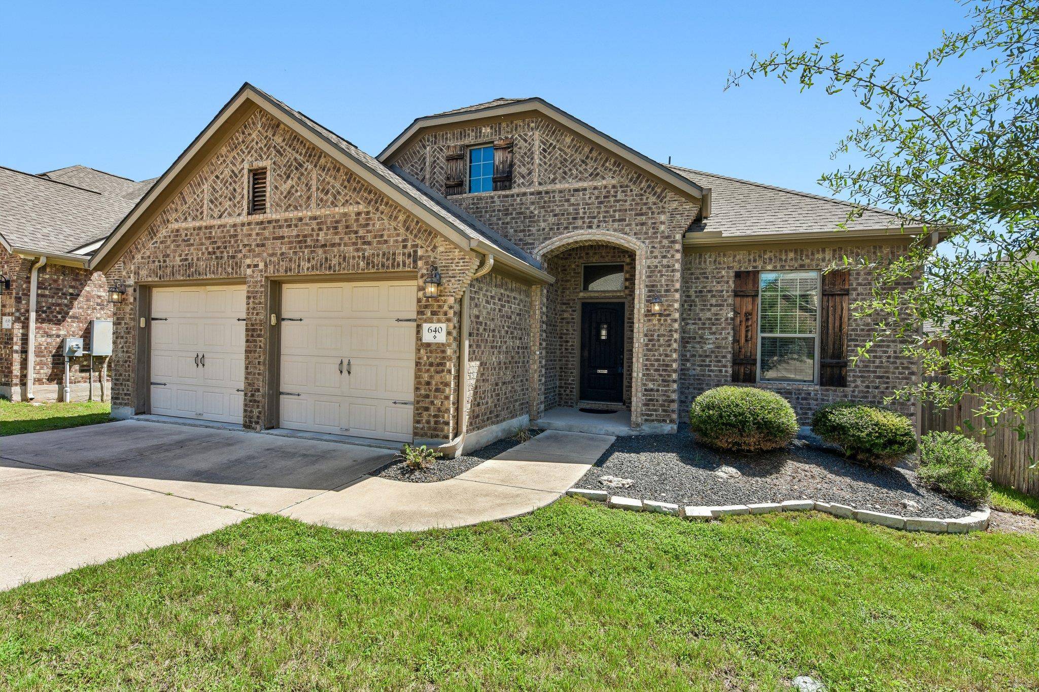 640 Loma Cedro BND, Leander, TX 78641