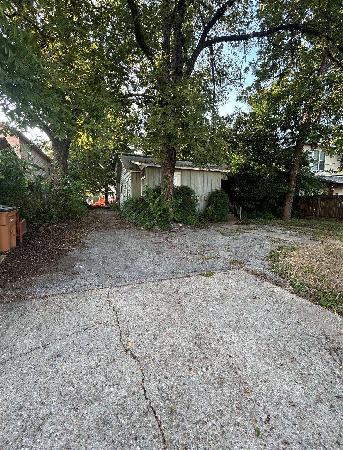 4701 Harmon Ave, Austin, TX 78751