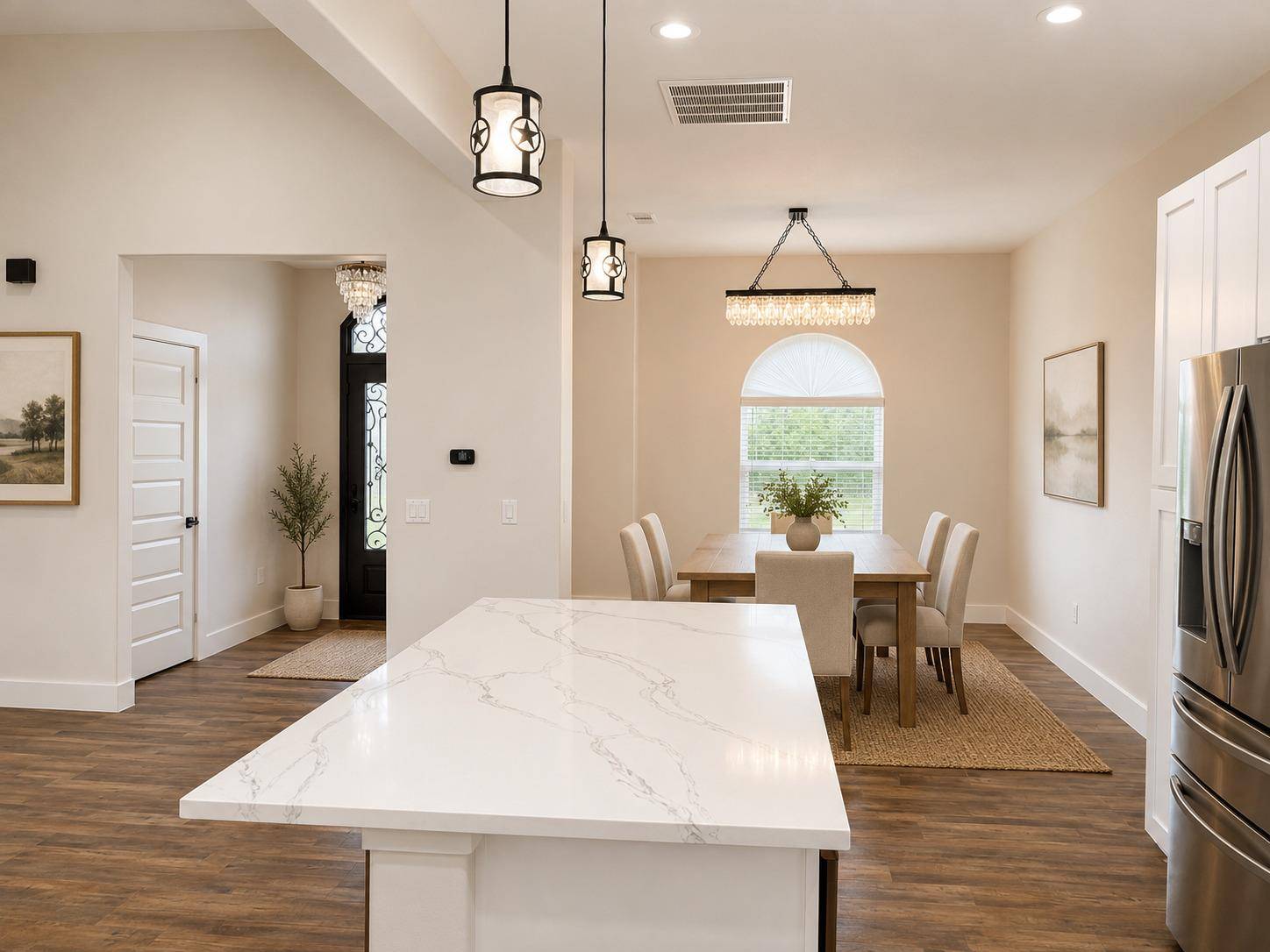 488 County Road 468, Elgin, TX 78621