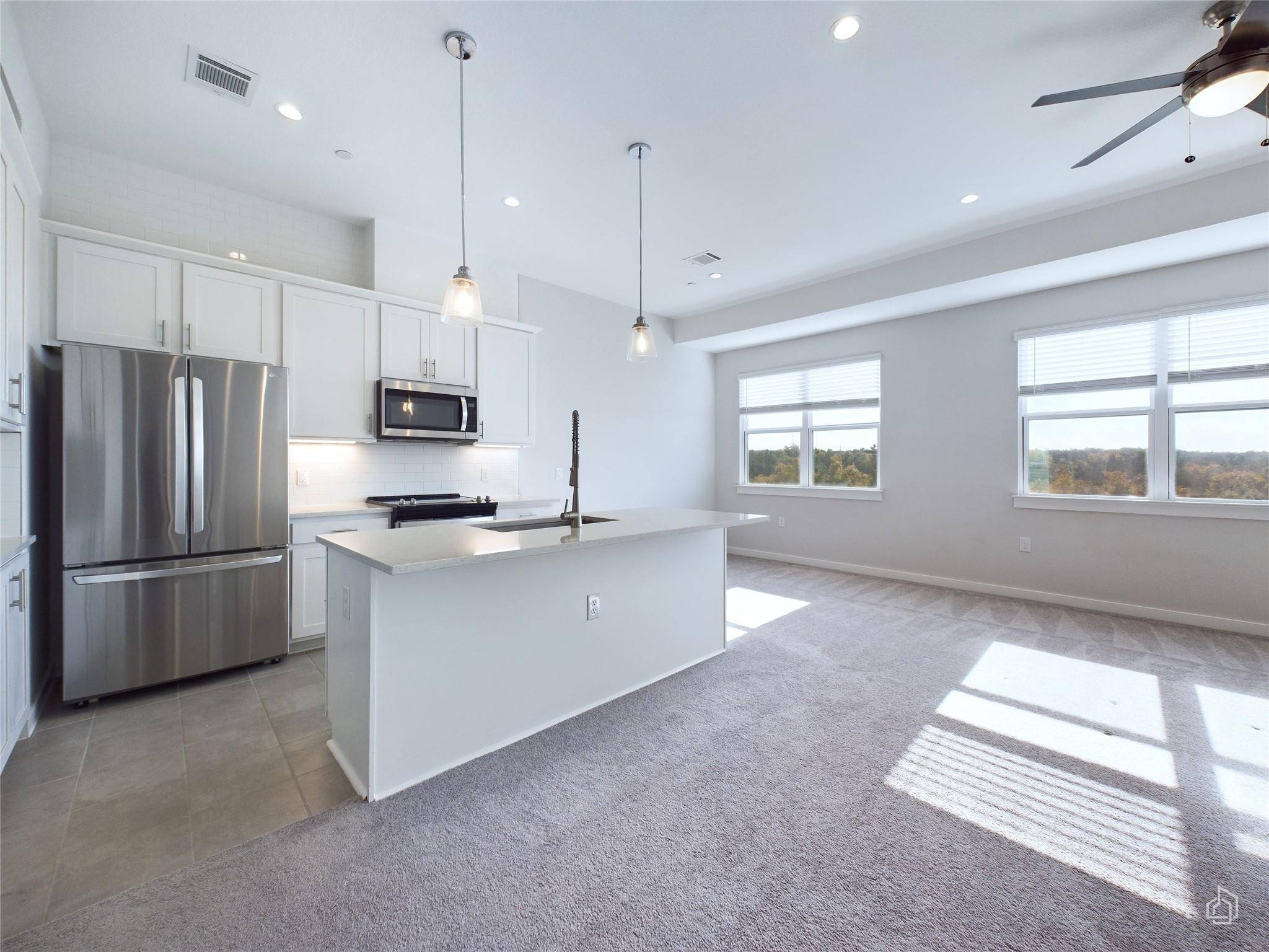 12001 Vista Parke DR #904, Austin, TX 78726