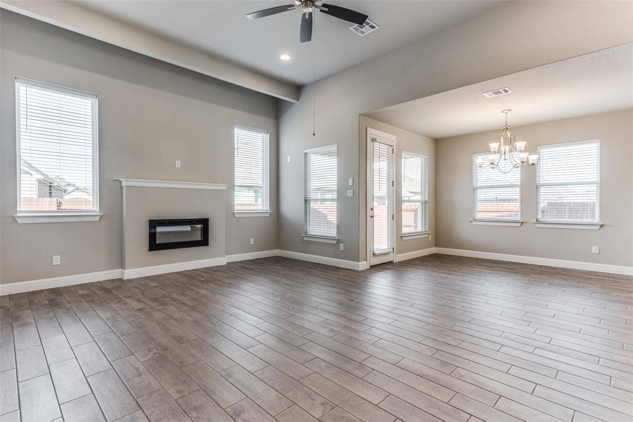 305 Barrel BND, Georgetown, TX 78628
