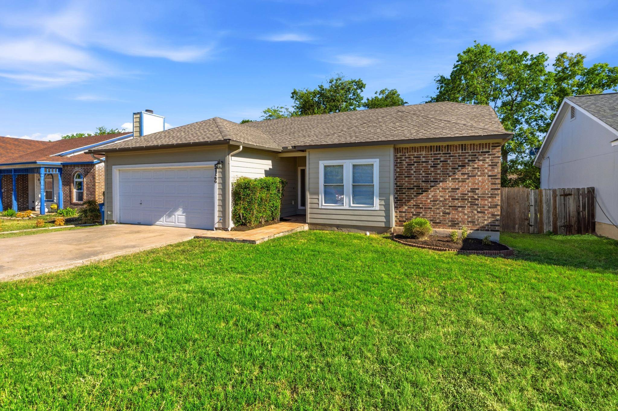 512 Purple Sage DR, Round Rock, TX 78681