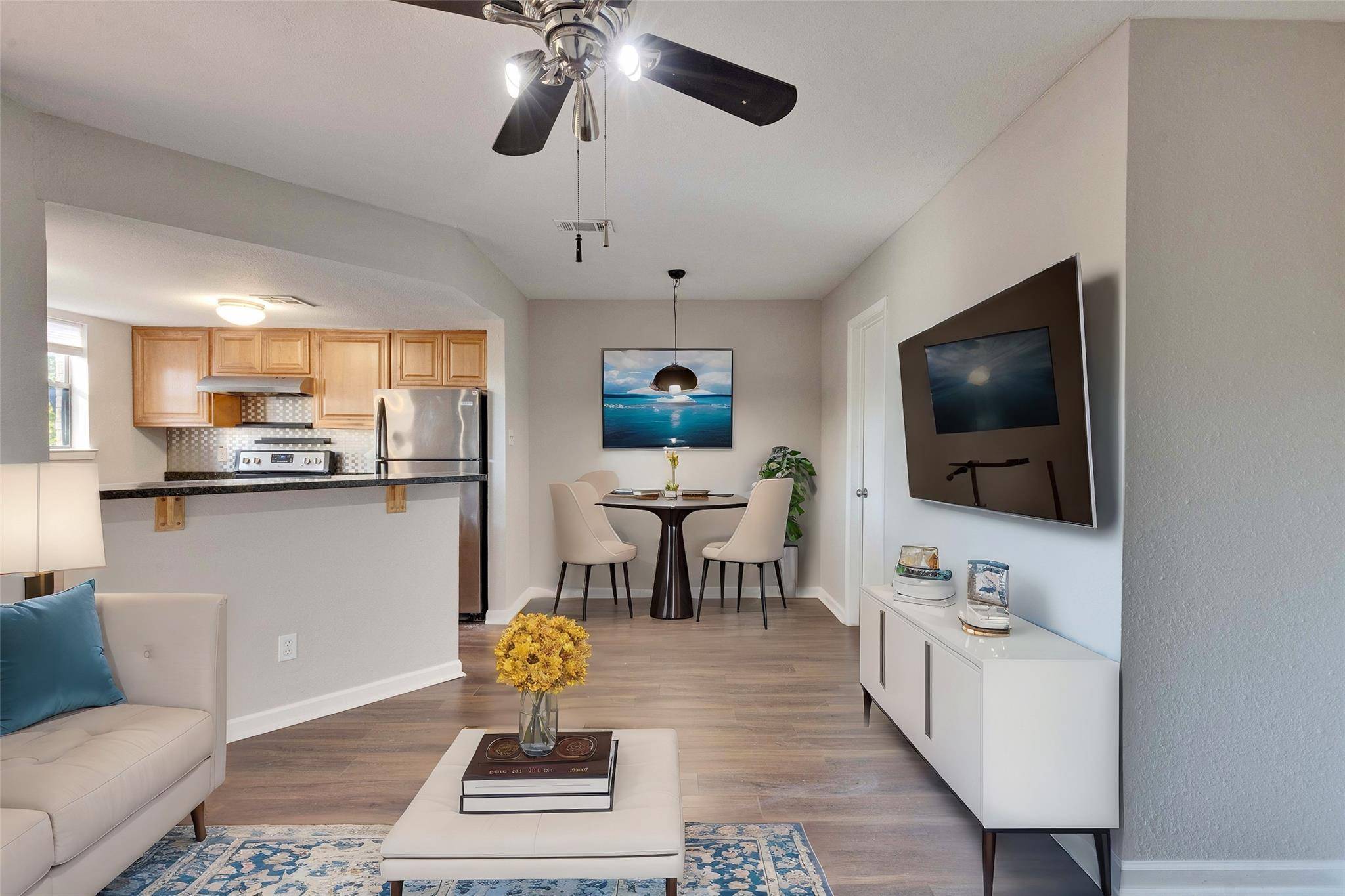 2500 Burleson RD #703, Austin, TX 78741