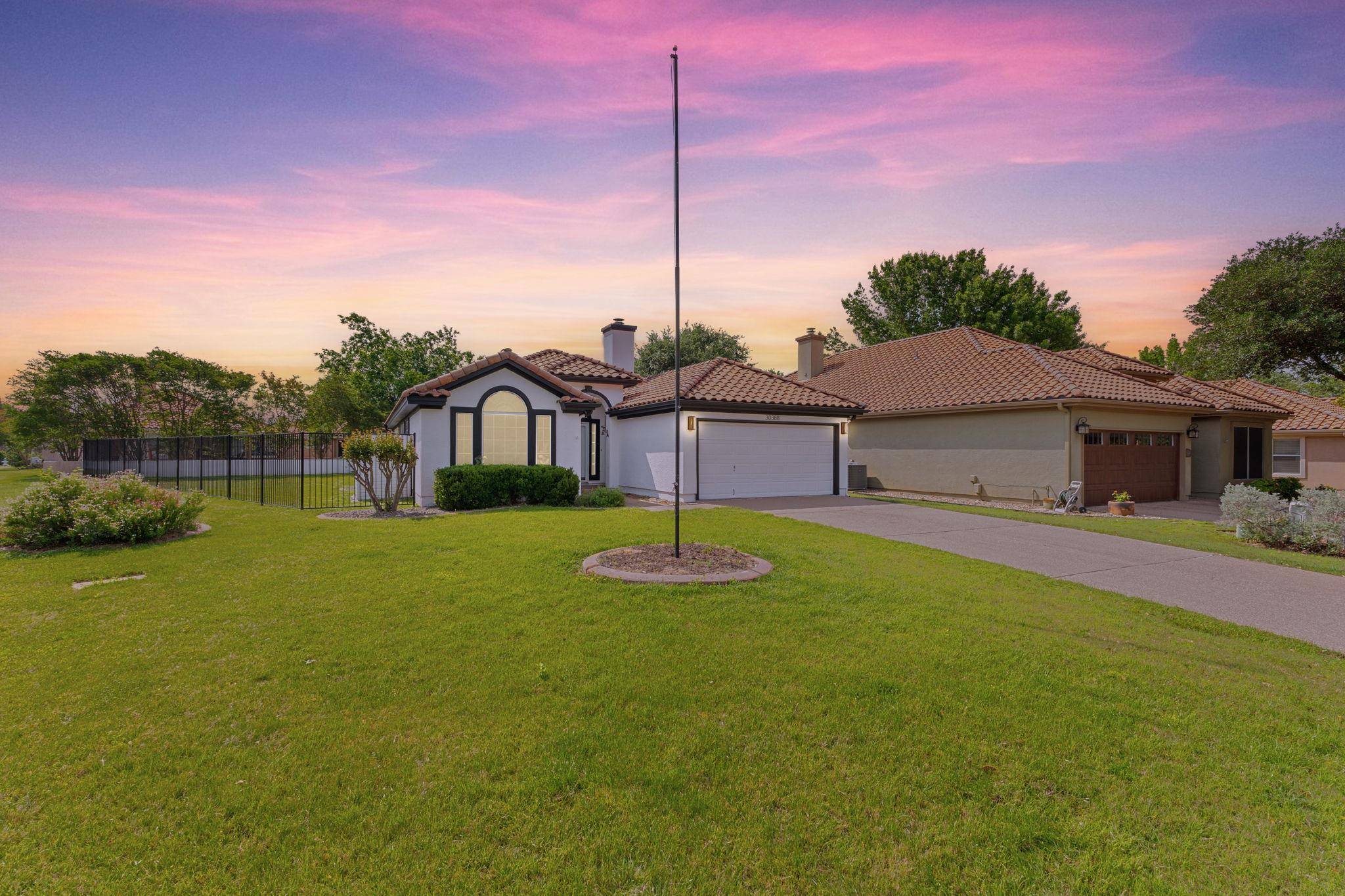 30388 Ledgemont LN, Georgetown, TX 78628