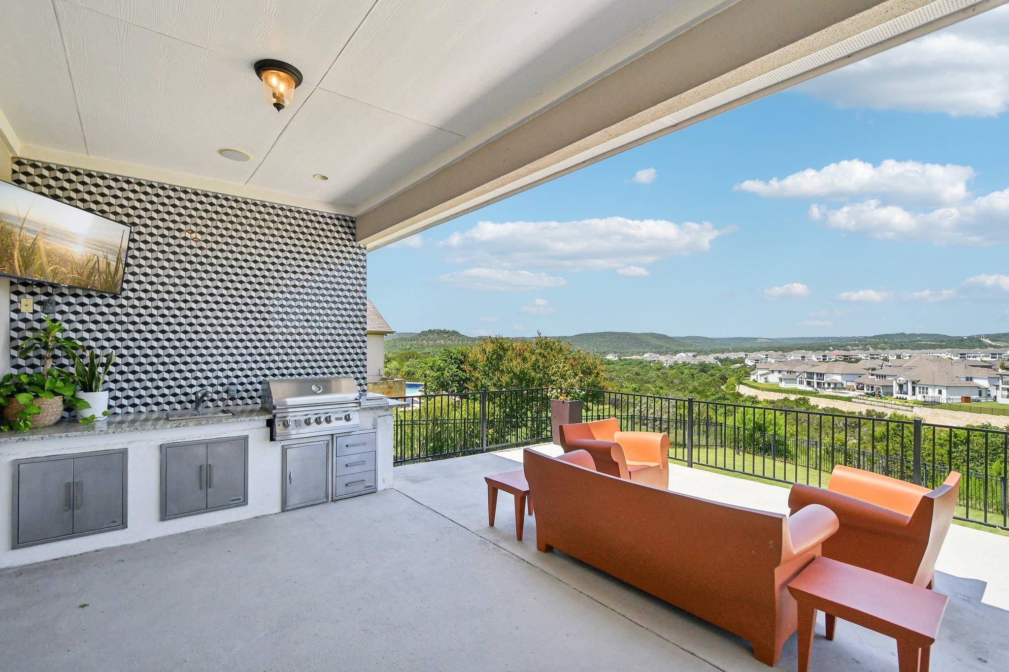 2329 Sandorna CT, Leander, TX 78641