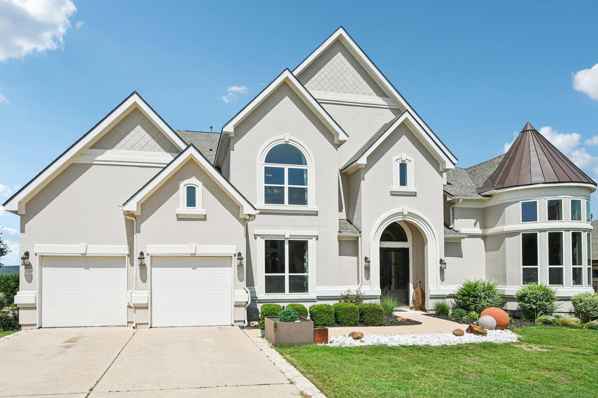 2329 Sandorna CT, Leander, TX 78641
