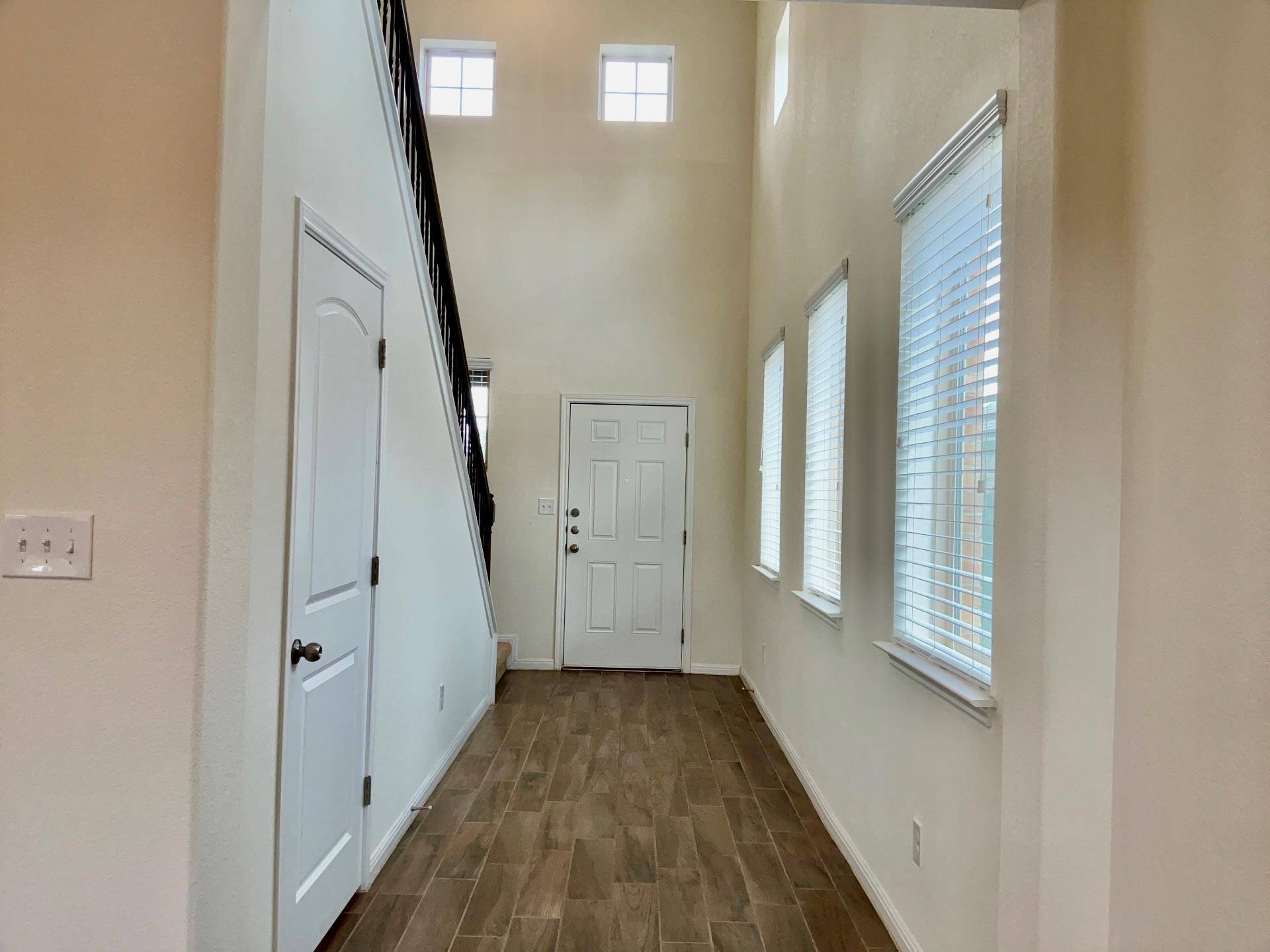 417 Cinnamon Teal LN, Leander, TX 78641
