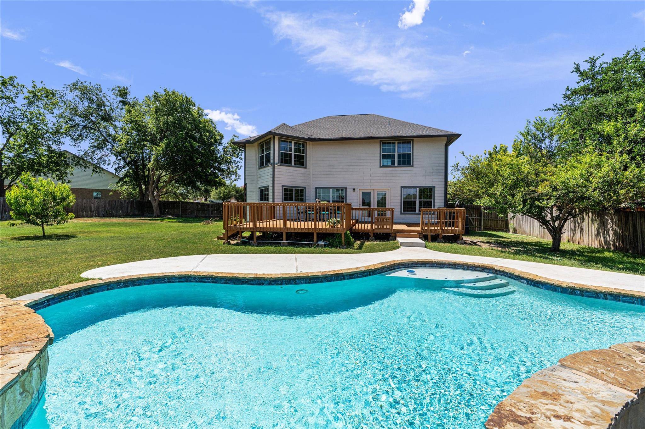 305 Santolina LN, Round Rock, TX 78664
