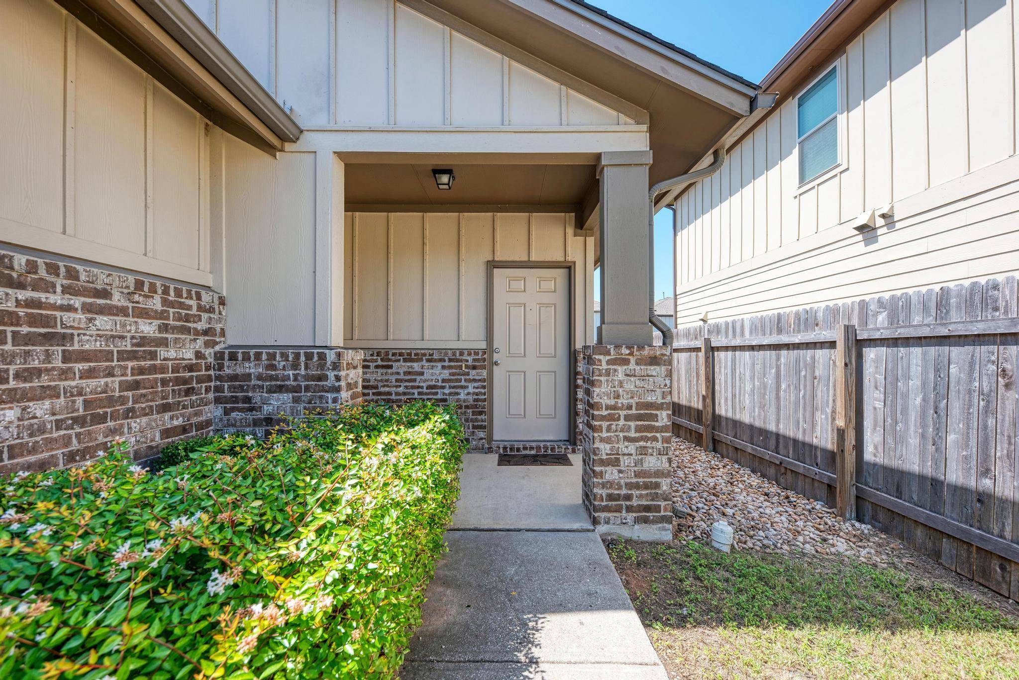 124 Brady Creek WAY, Leander, TX 78641