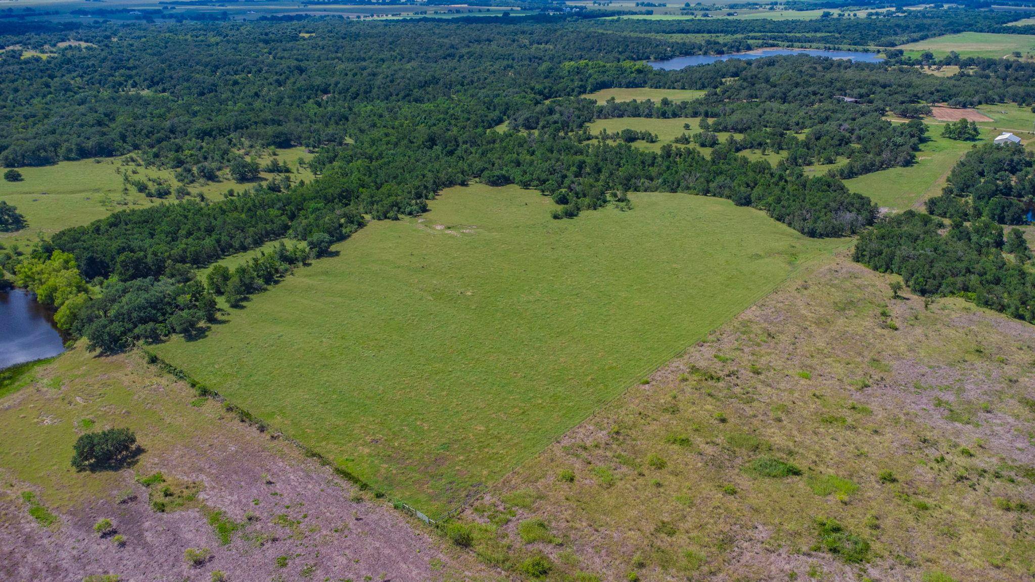 622 Private Road 4053, Buckholts, TX 76518