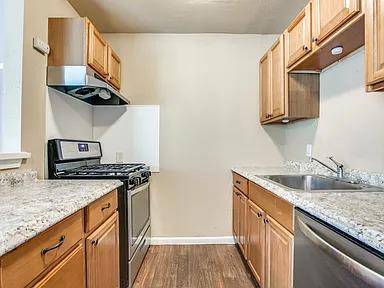 216 LUCAS ST ST #6, San Antonio, TX 78209