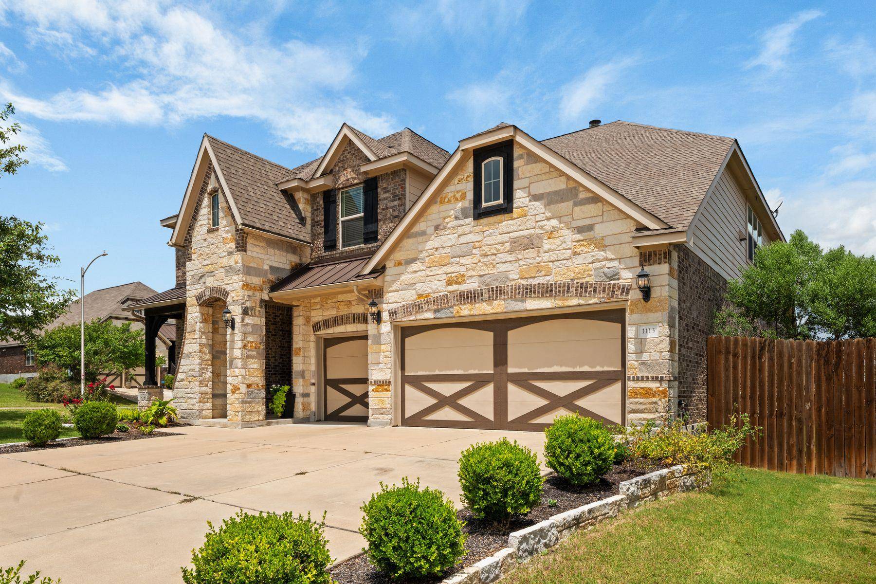 1113 Hartman DR, Leander, TX 78641