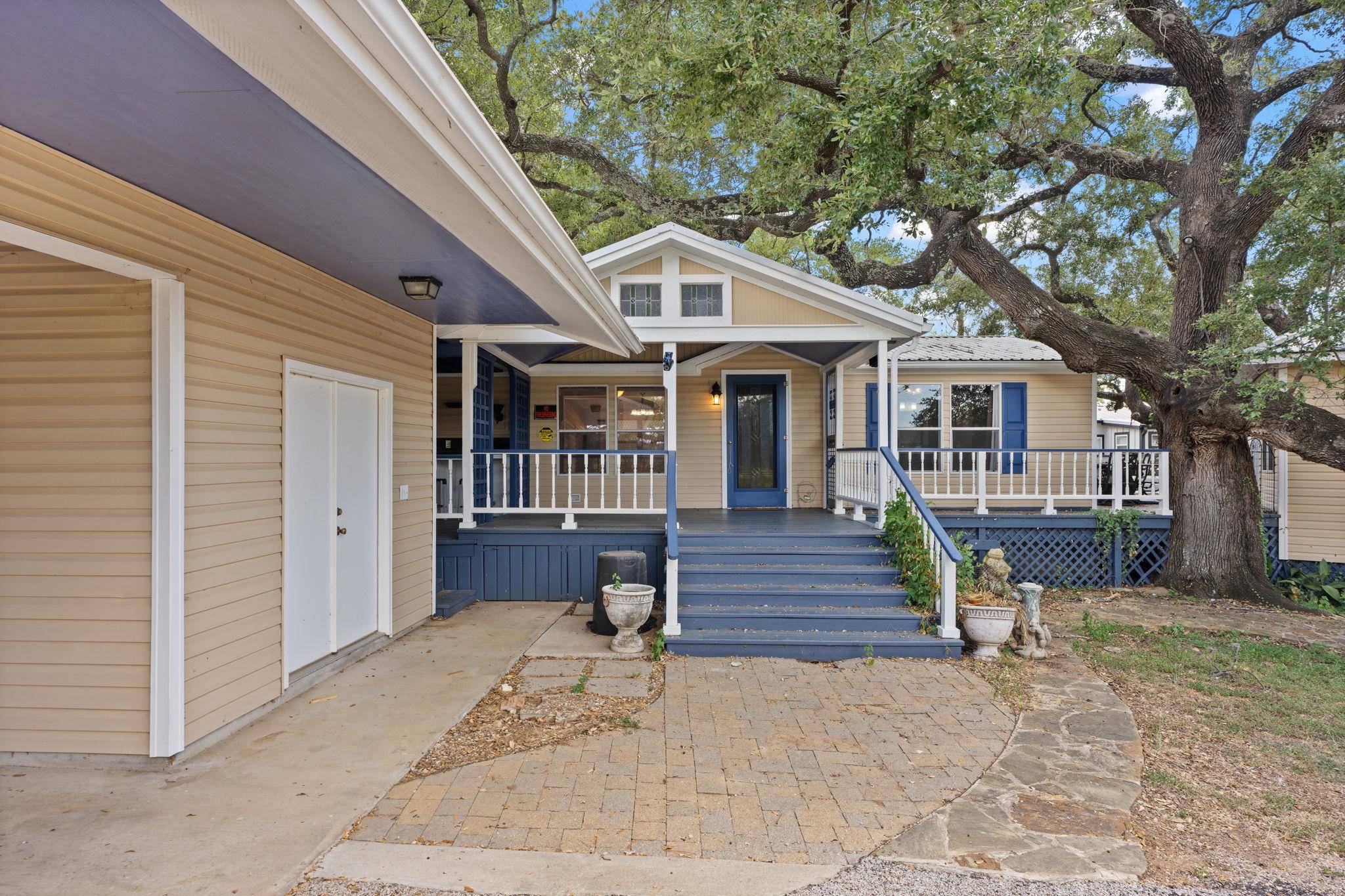 2011 County Road 118 RD, Burnet, TX 78611