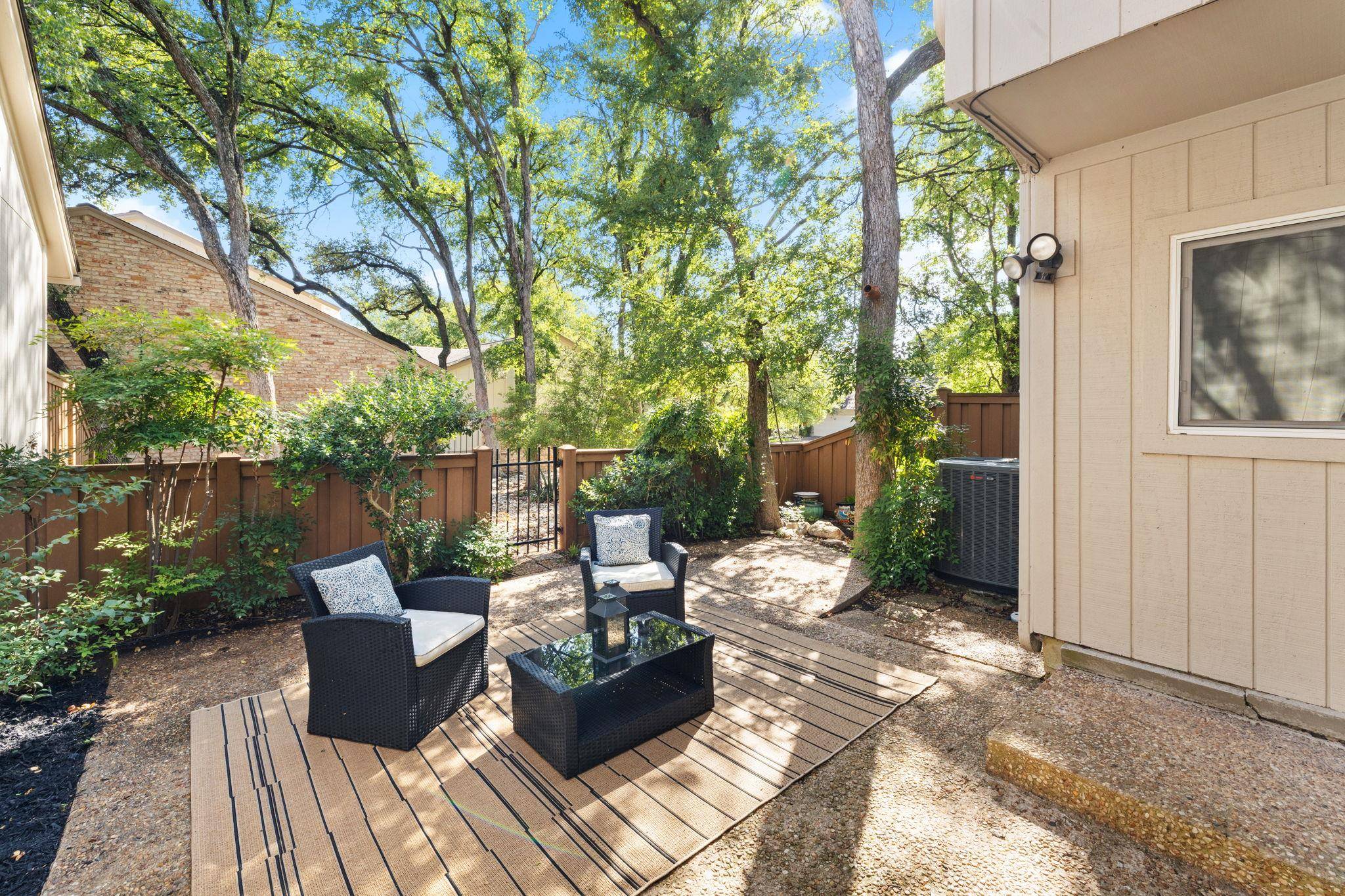 8346 Summerwood DR, Austin, TX 78759