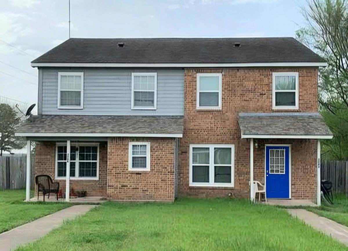 306 Anderson ST #A, Smithville, TX 78957