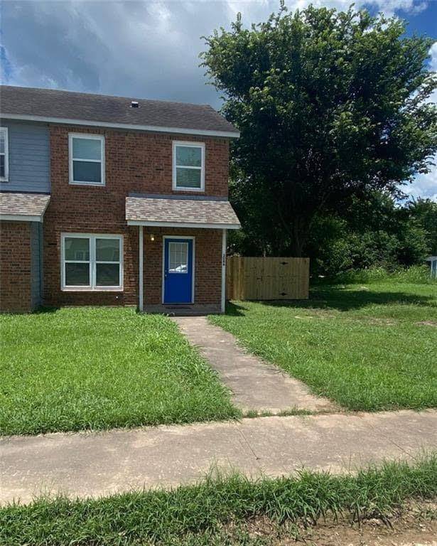306 Anderson ST #A, Smithville, TX 78957