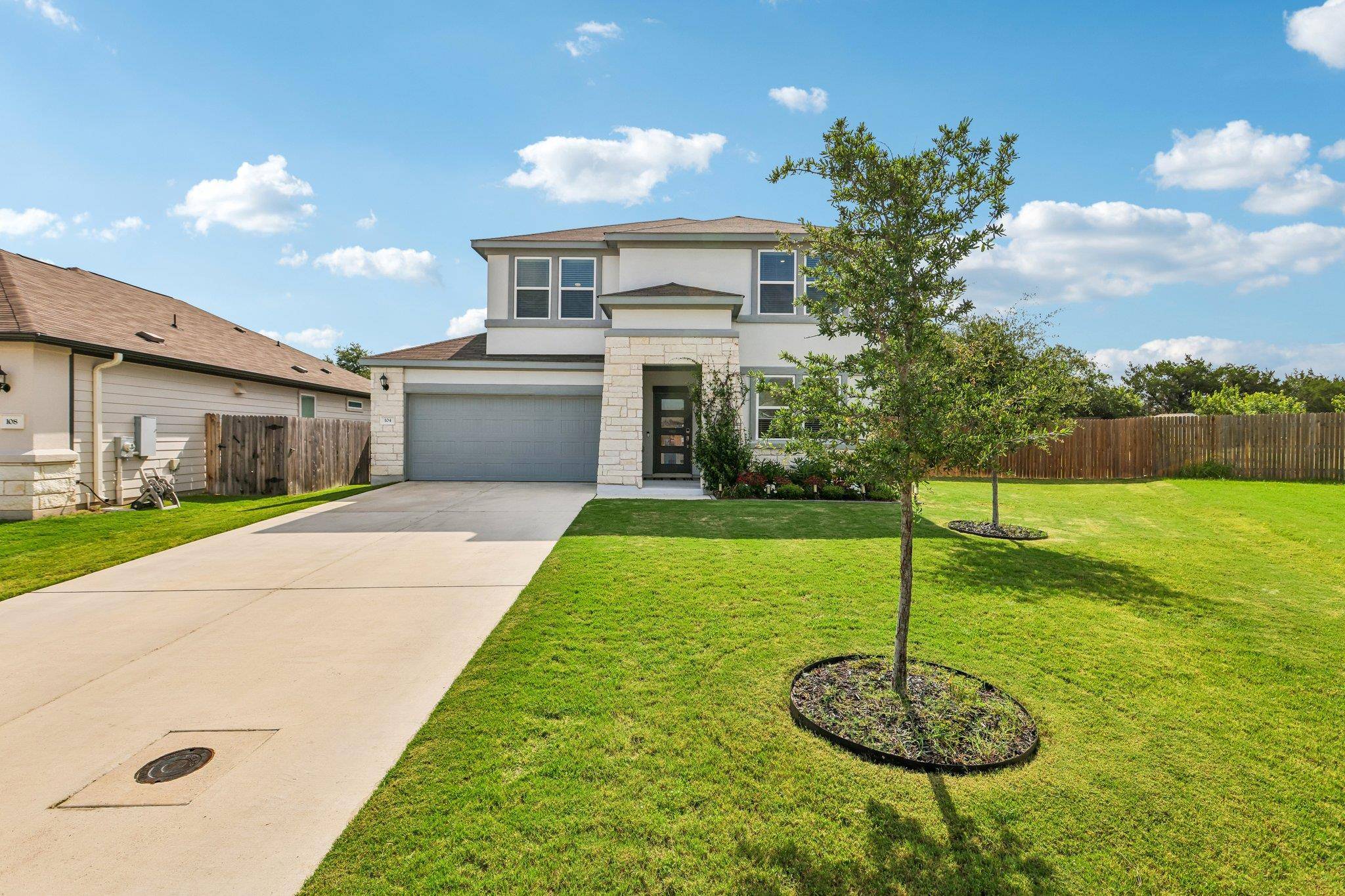 104 Terminus TRL, Liberty Hill, TX 78642