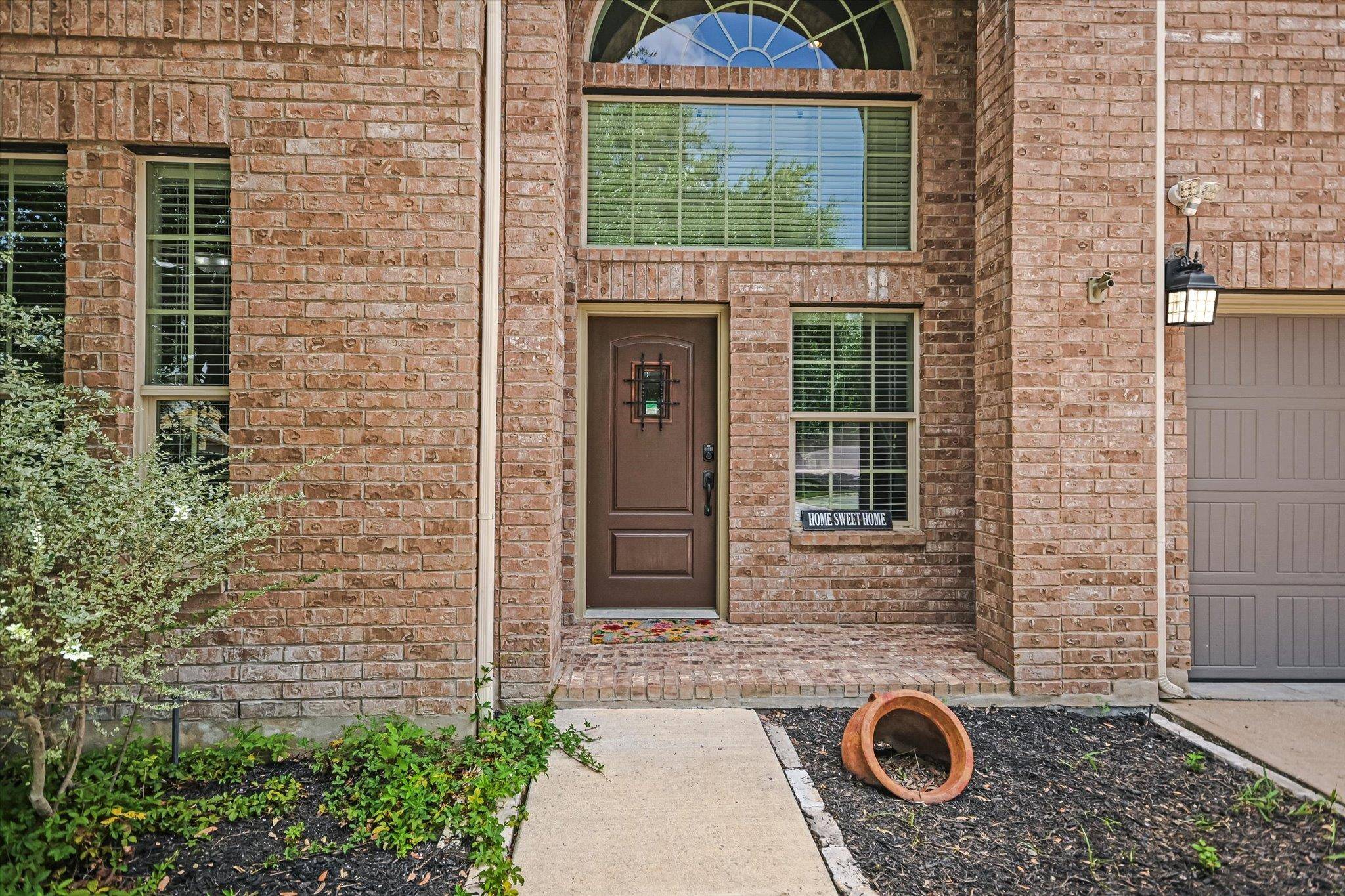 4623 Chestnut Meadows BND, Georgetown, TX 78626