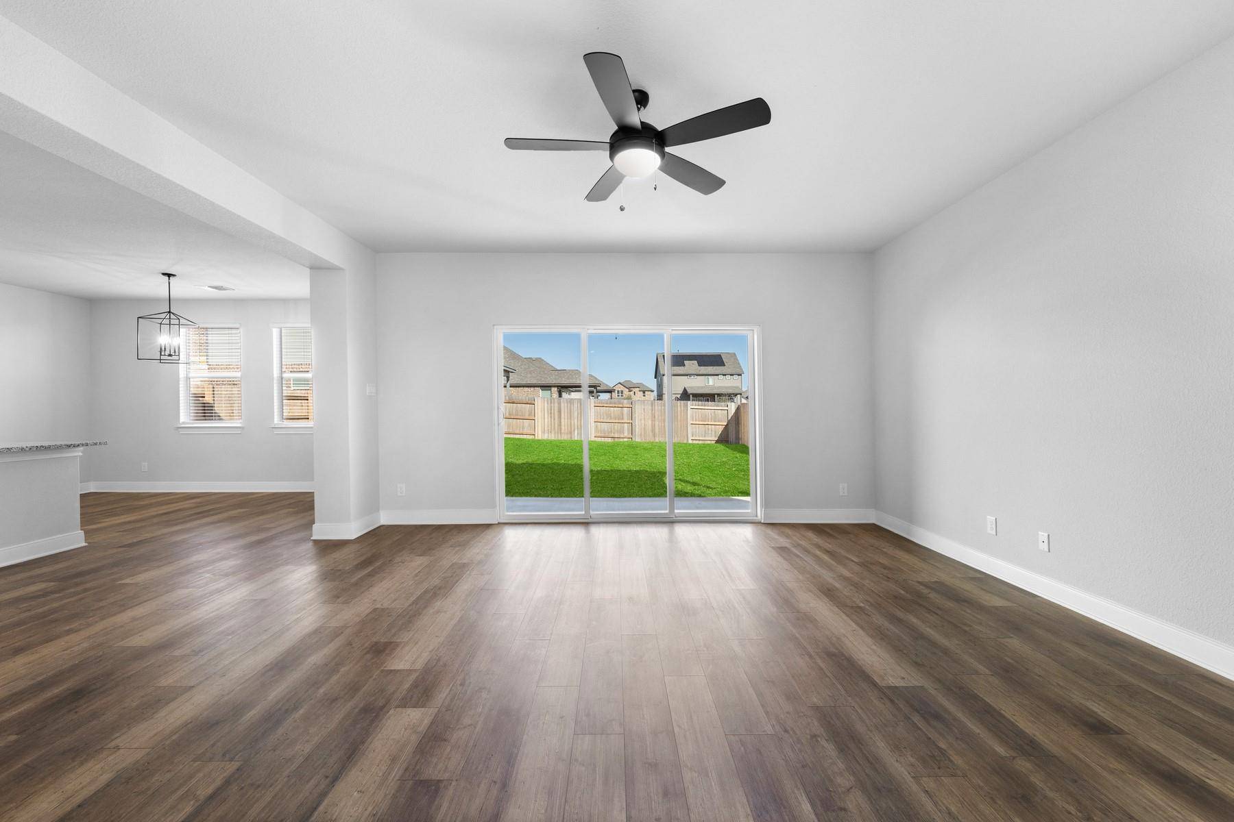 317 Lt John Decker DR, San Marcos, TX 78666