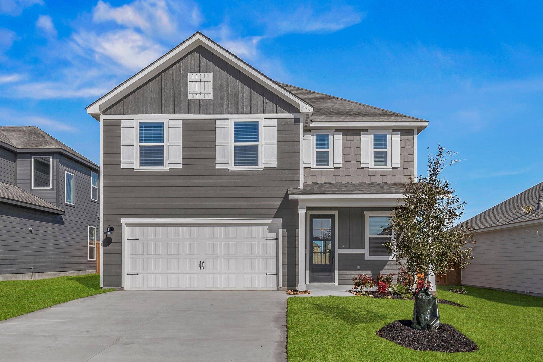 317 Lt John Decker DR, San Marcos, TX 78666