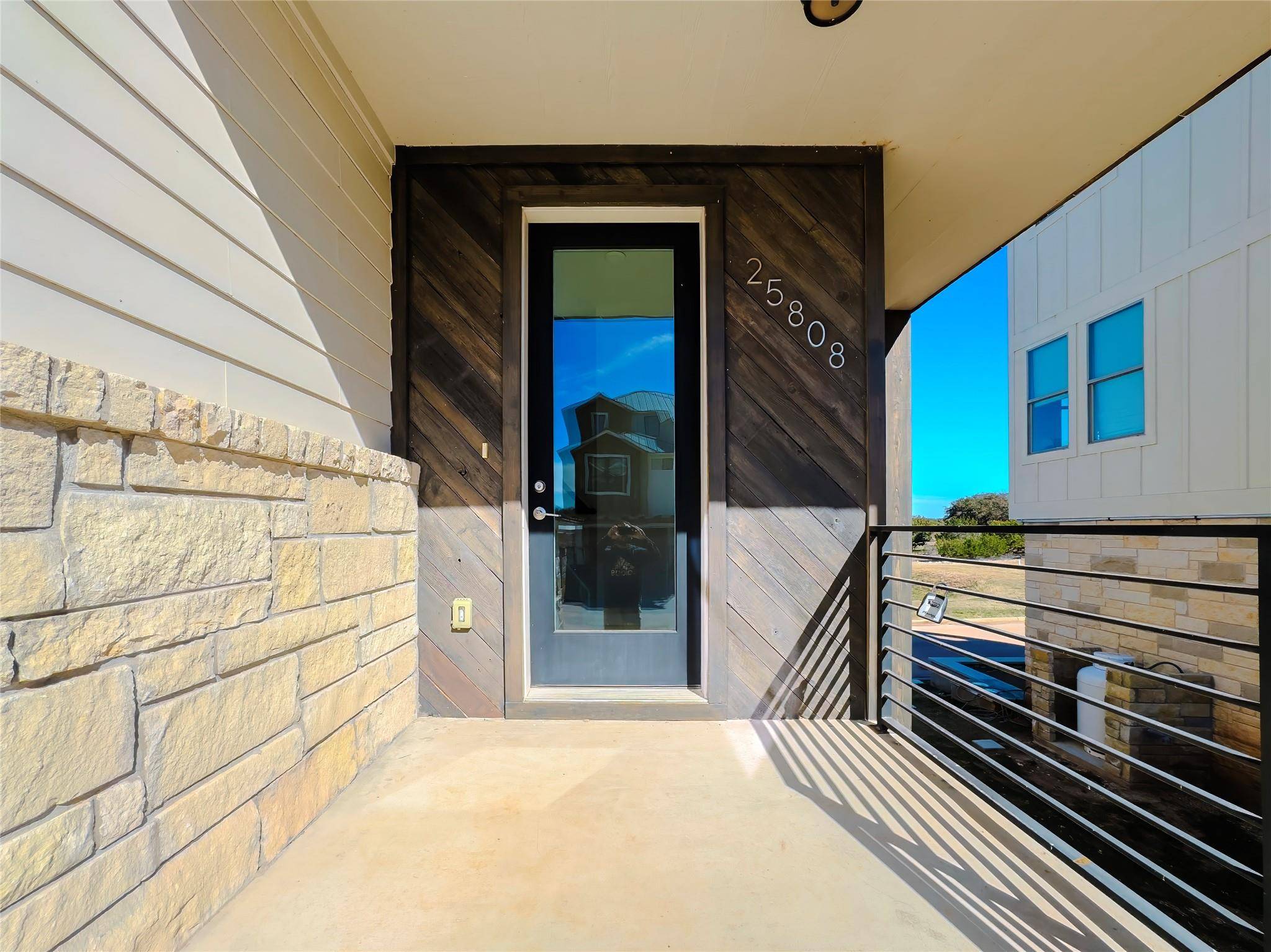 25808 Case LN #20, Spicewood, TX 78669