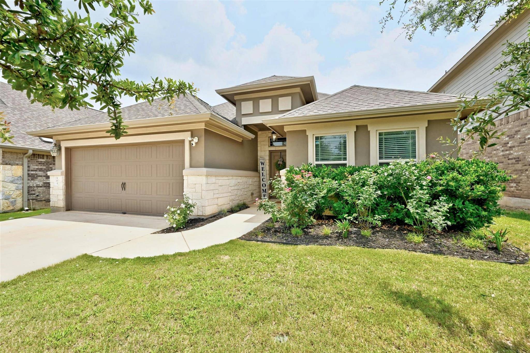 161 Danbark DR, Buda, TX 78610