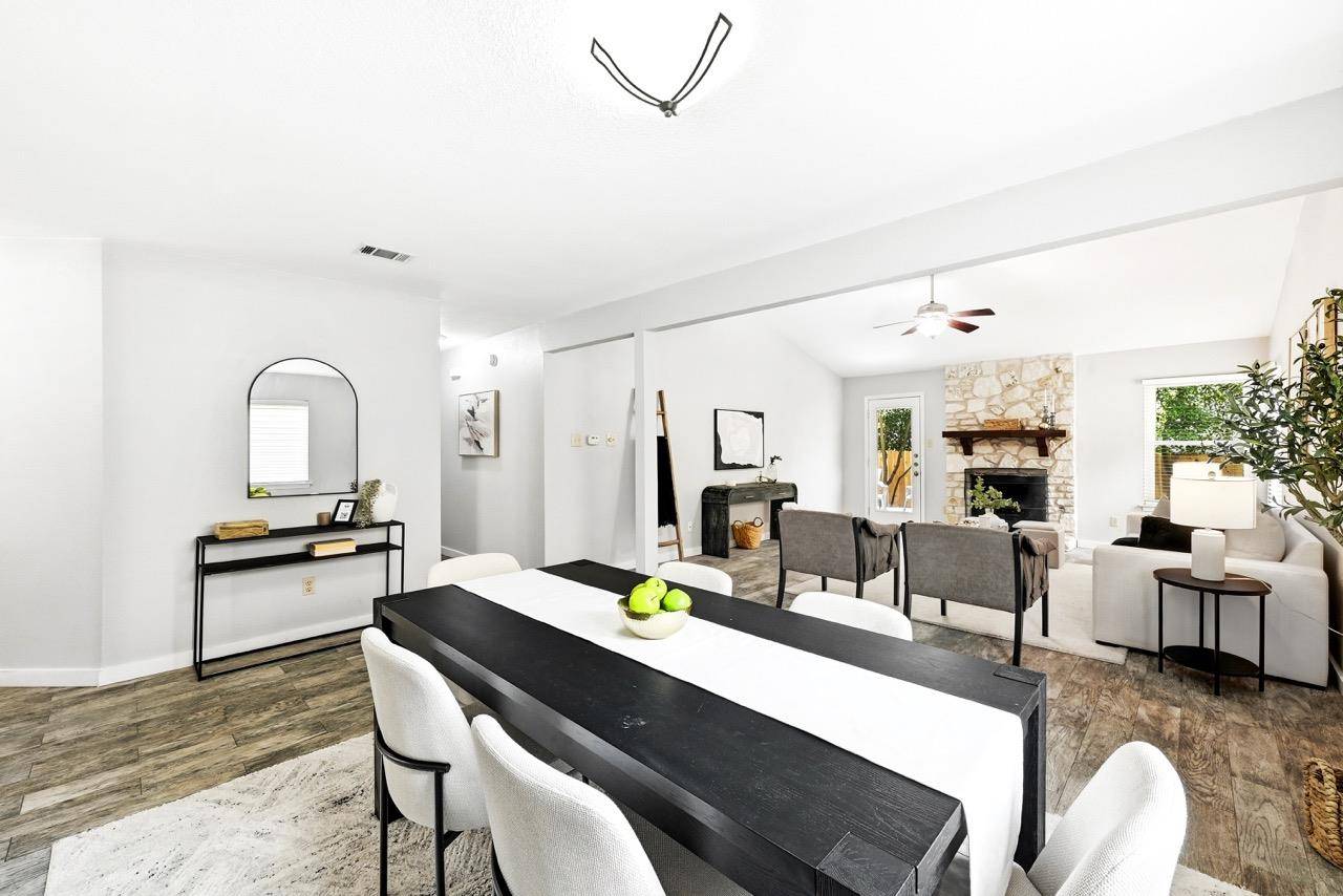 9733 Anderson Village DR, Austin, TX 78729