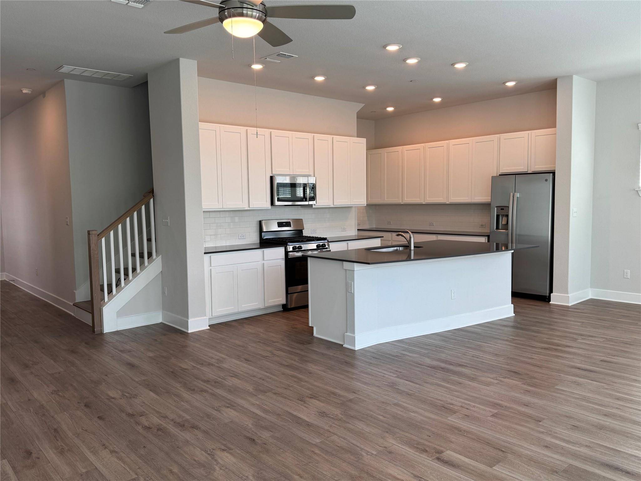 3000 Chisholm Trail RD #23, Round Rock, TX 78681