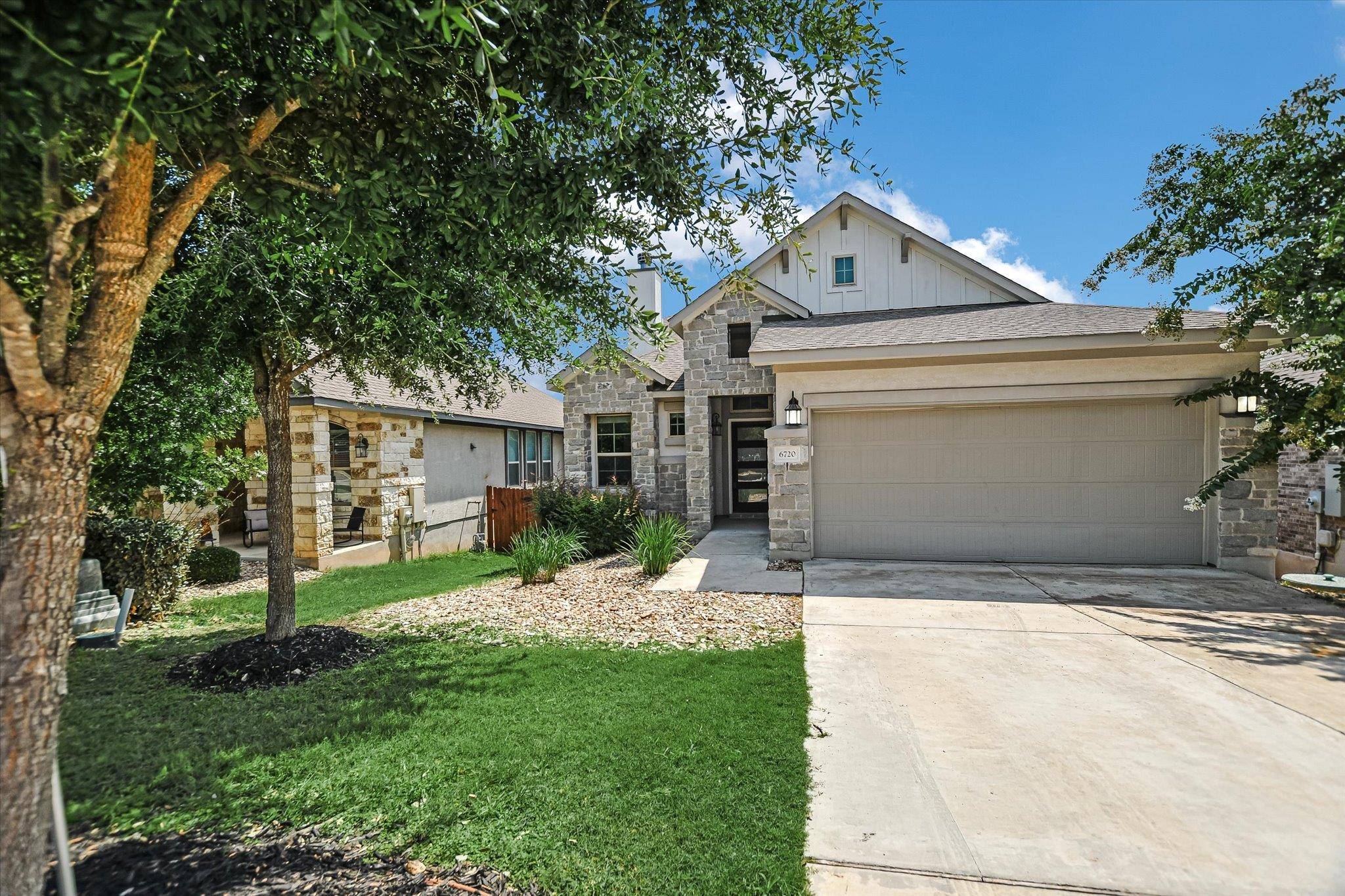 6720 Llano Stage TRL, Austin, TX 78738