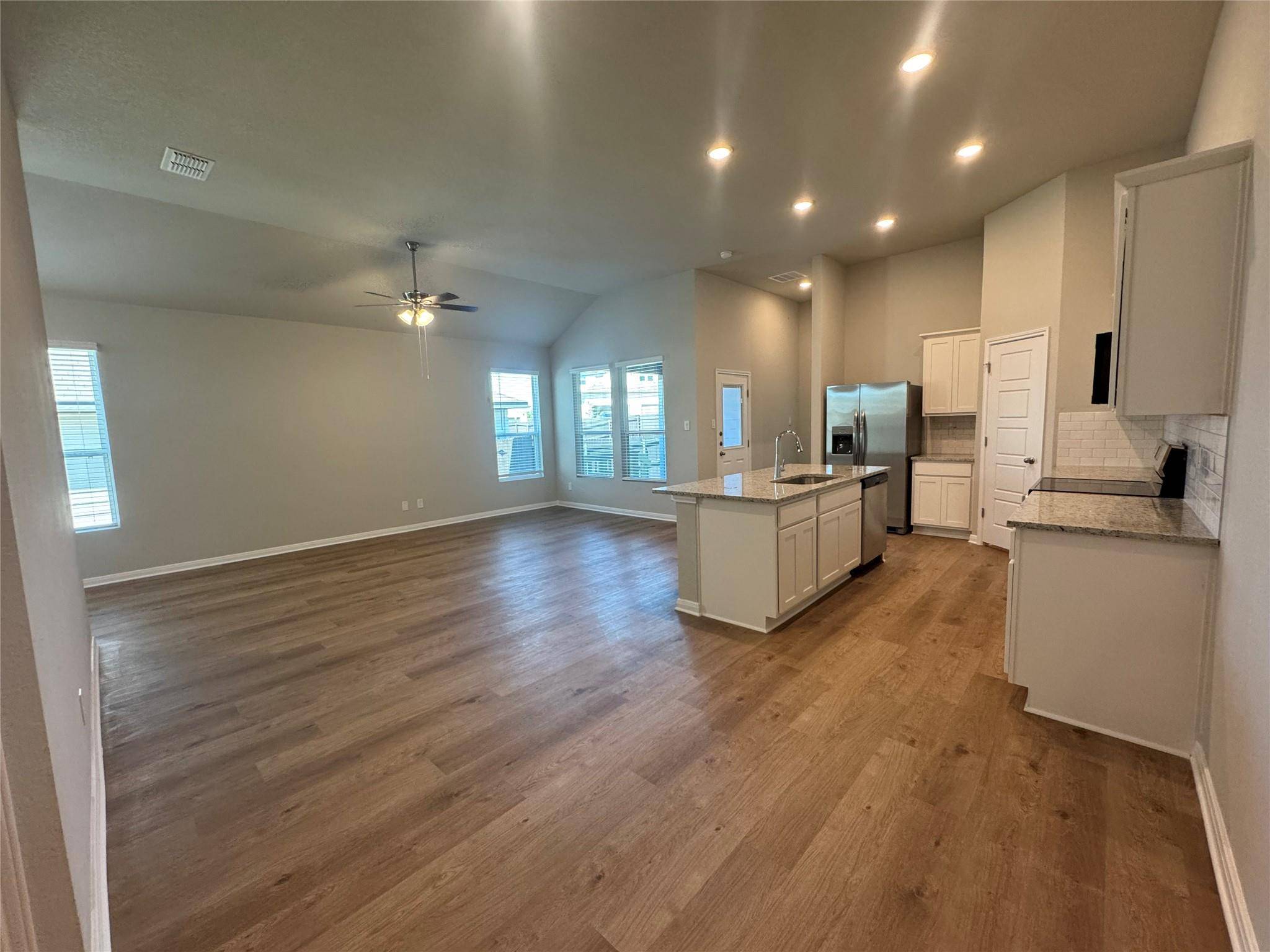830 Staglin ST #B, Buda, TX 78610