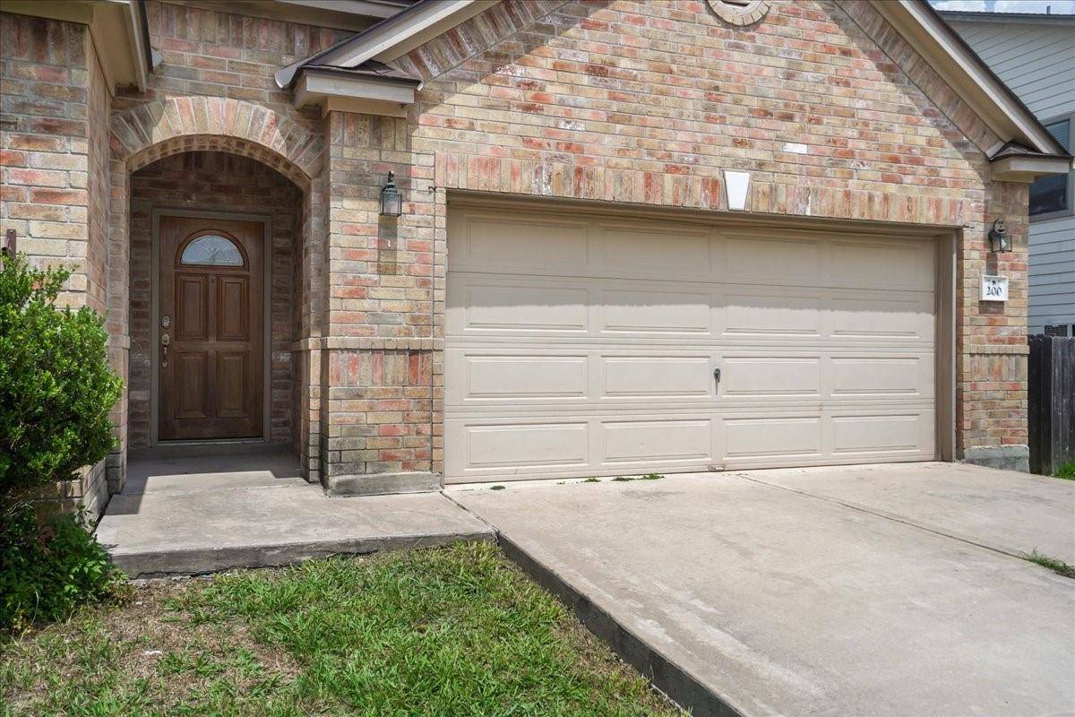 200 Rudy LN, Kyle, TX 78640
