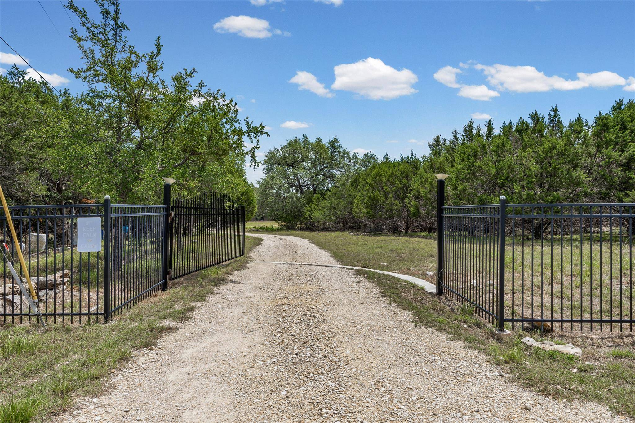 6843 S Lakewood DR, Georgetown, TX 78633