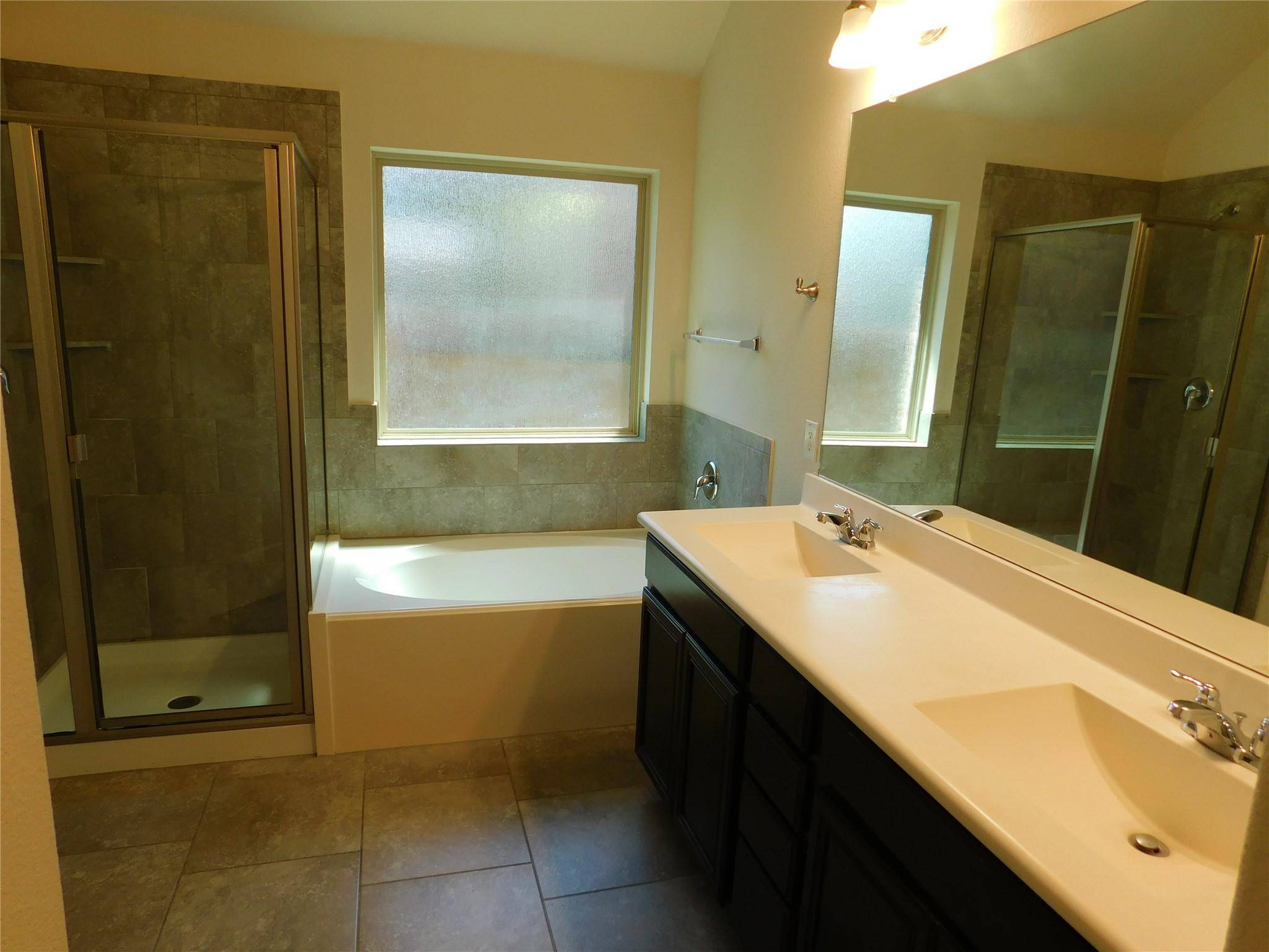 3636 Bainbridge ST, Round Rock, TX 78681