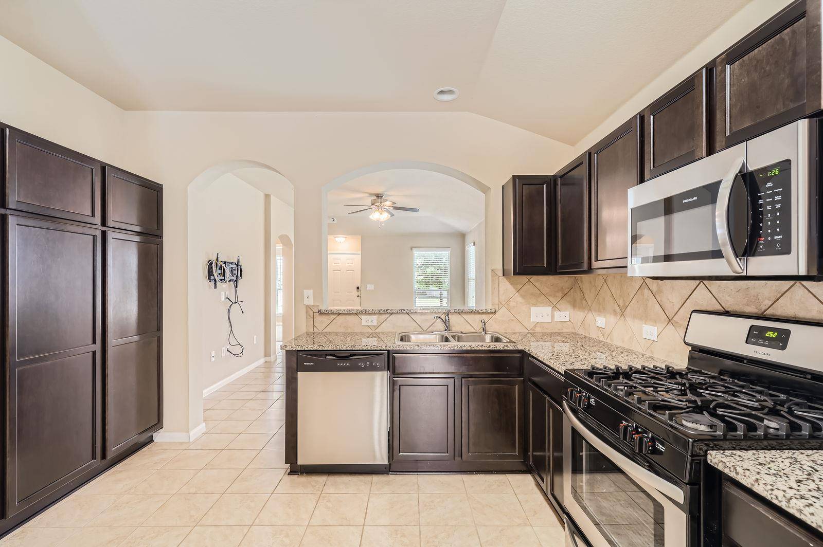 2108 Langdale LN, Austin, TX 78754