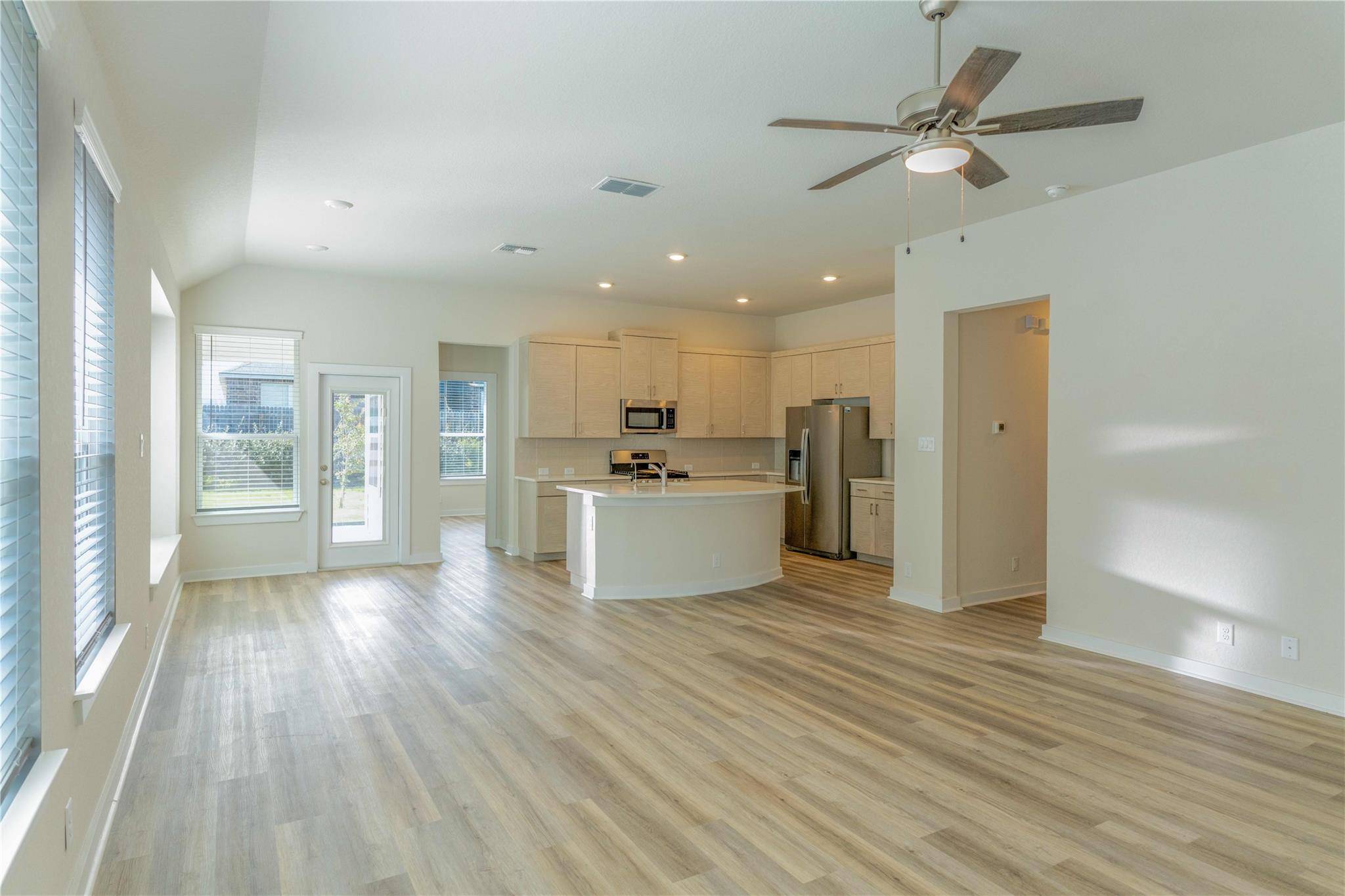 1917 Colonial Ave, New Braunfels, TX 78130