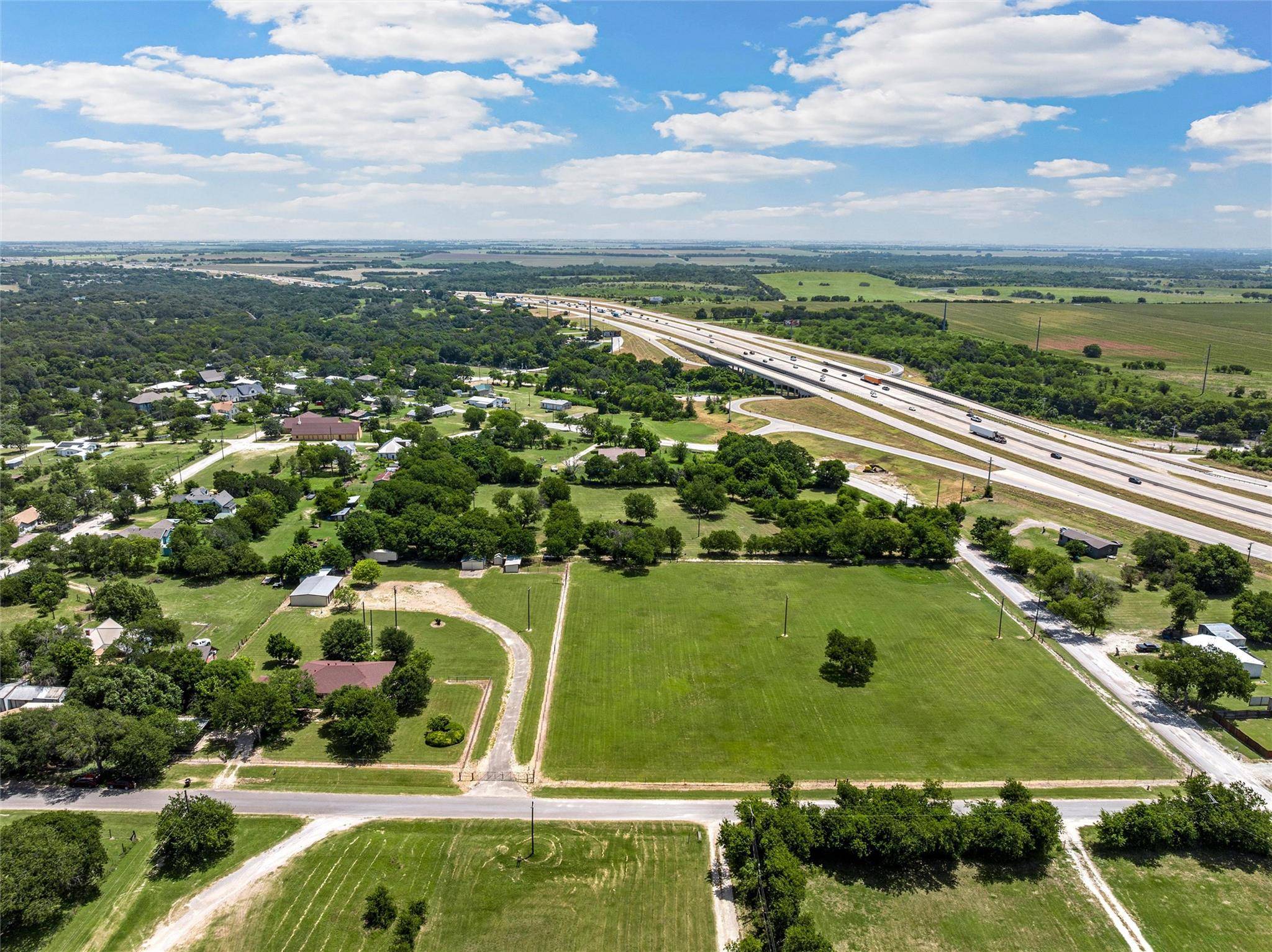 204 Christopher DR, Bruceville-eddy, TX 76524